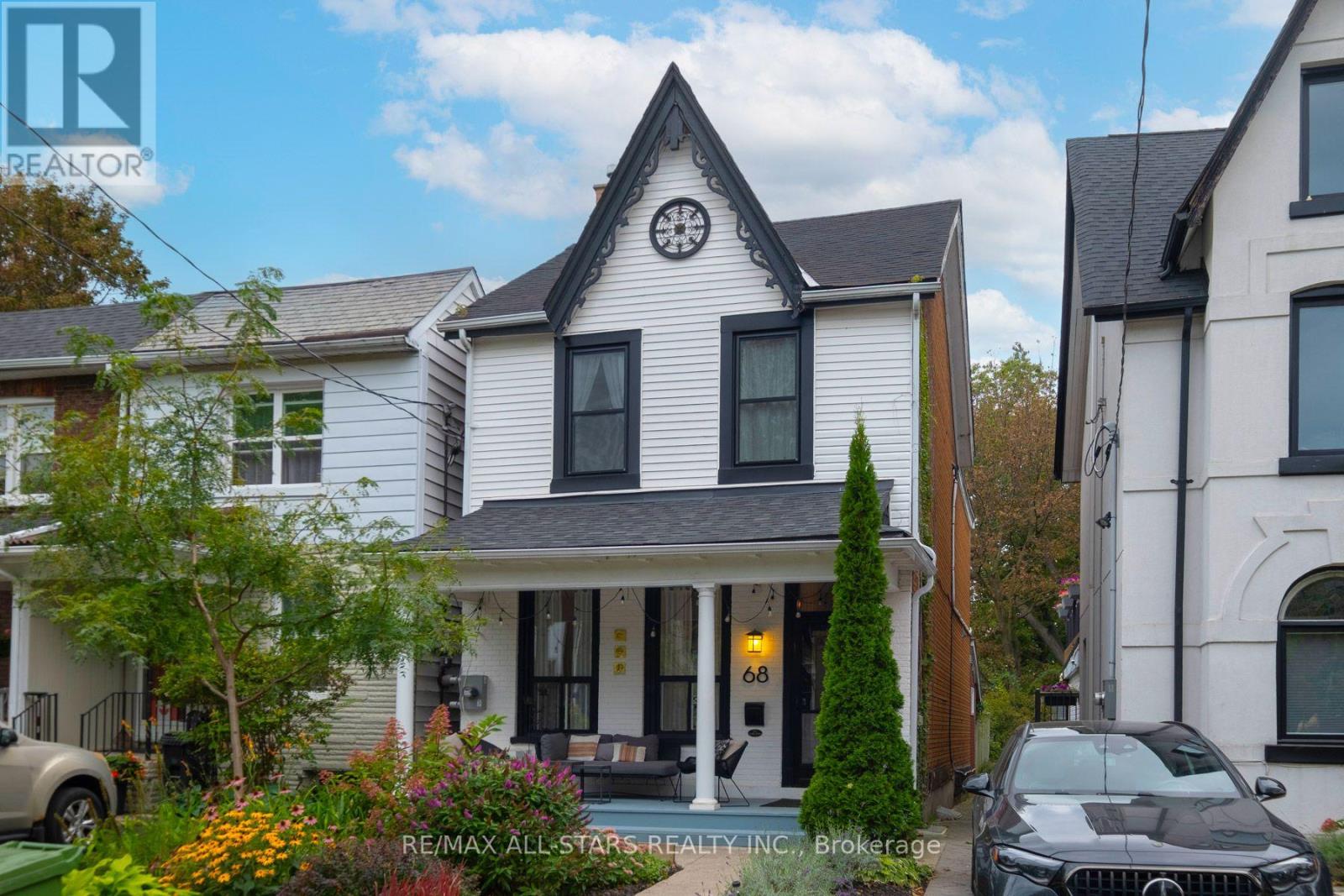 68 Osborne Avenue, Toronto, Ontario  M4E 3B2 - Photo 27 - E13798790
