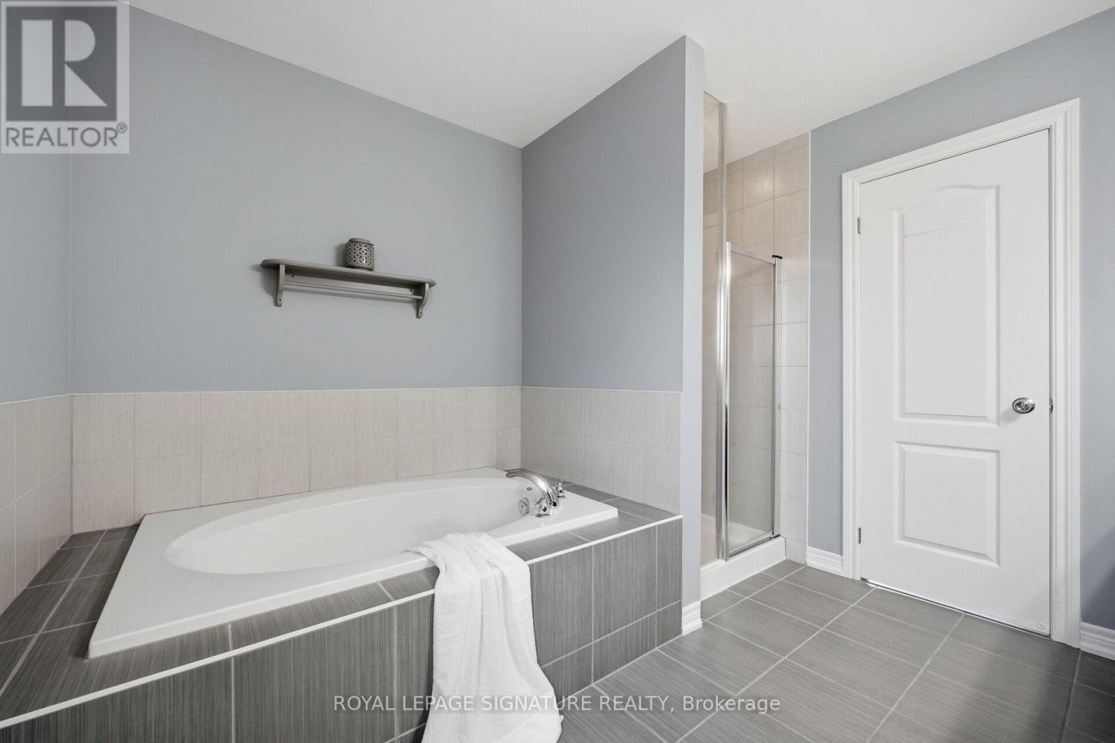 2323 Steeplechase Street, Oshawa, Ontario  L1L 0C8 - Photo 31 - E13801762