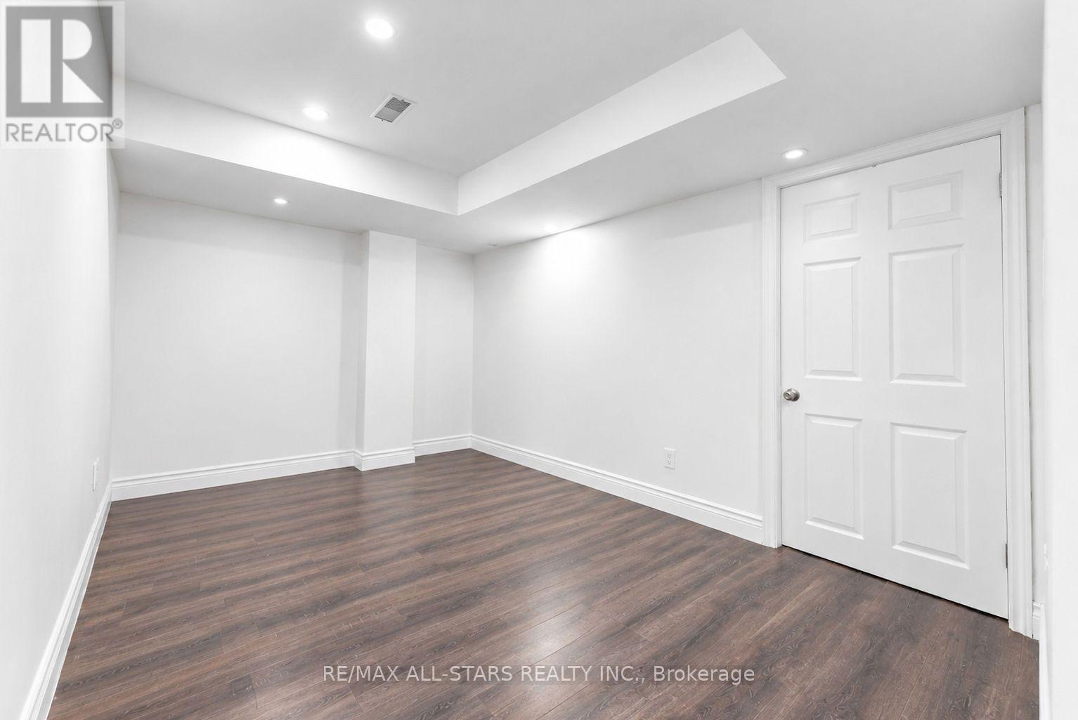 93 Arco Circle, Vaughan, Ontario  L6A 3Z6 - Photo 40 - N13797418