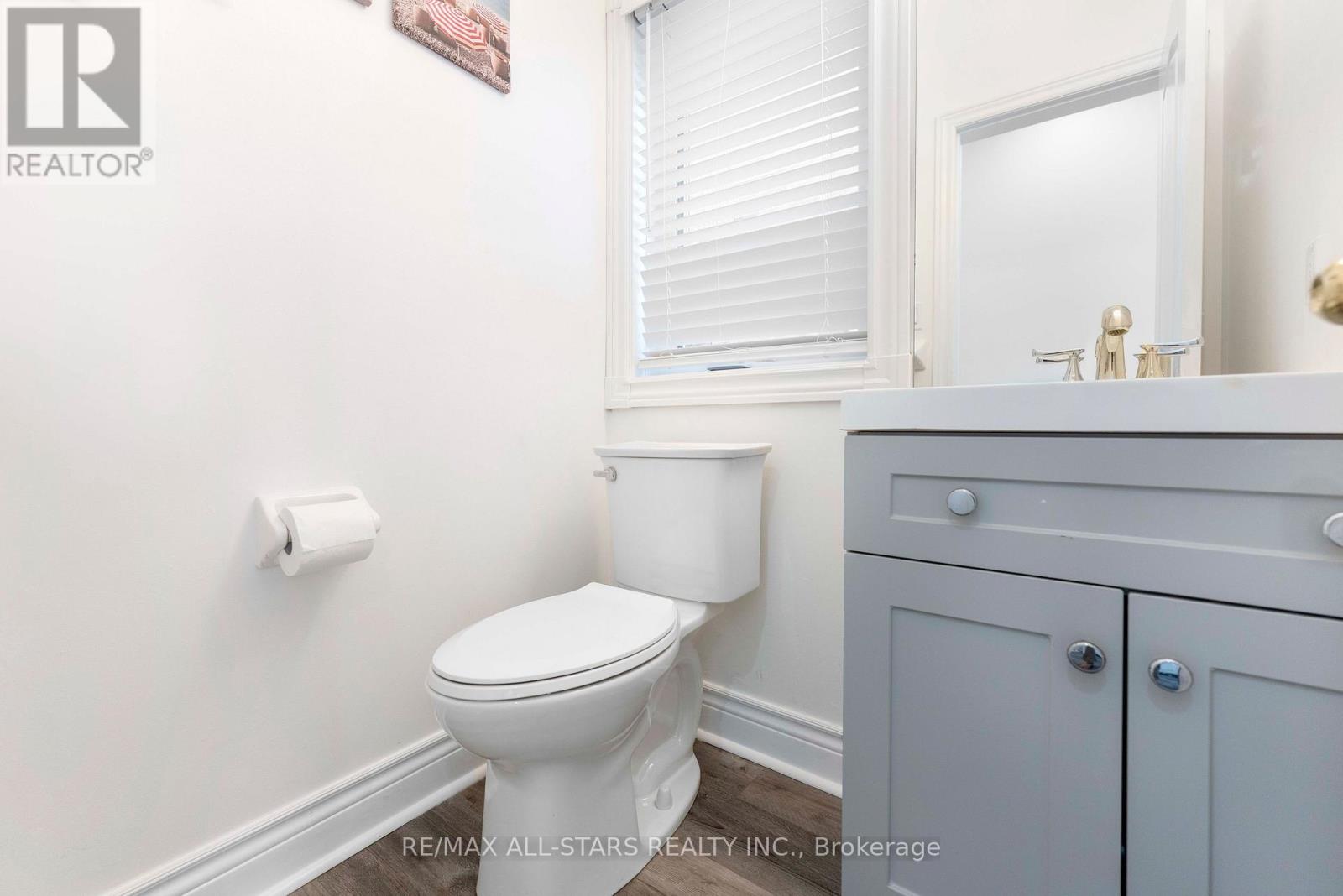 93 Arco Circle, Vaughan, Ontario  L6A 3Z6 - Photo 34 - N13797418