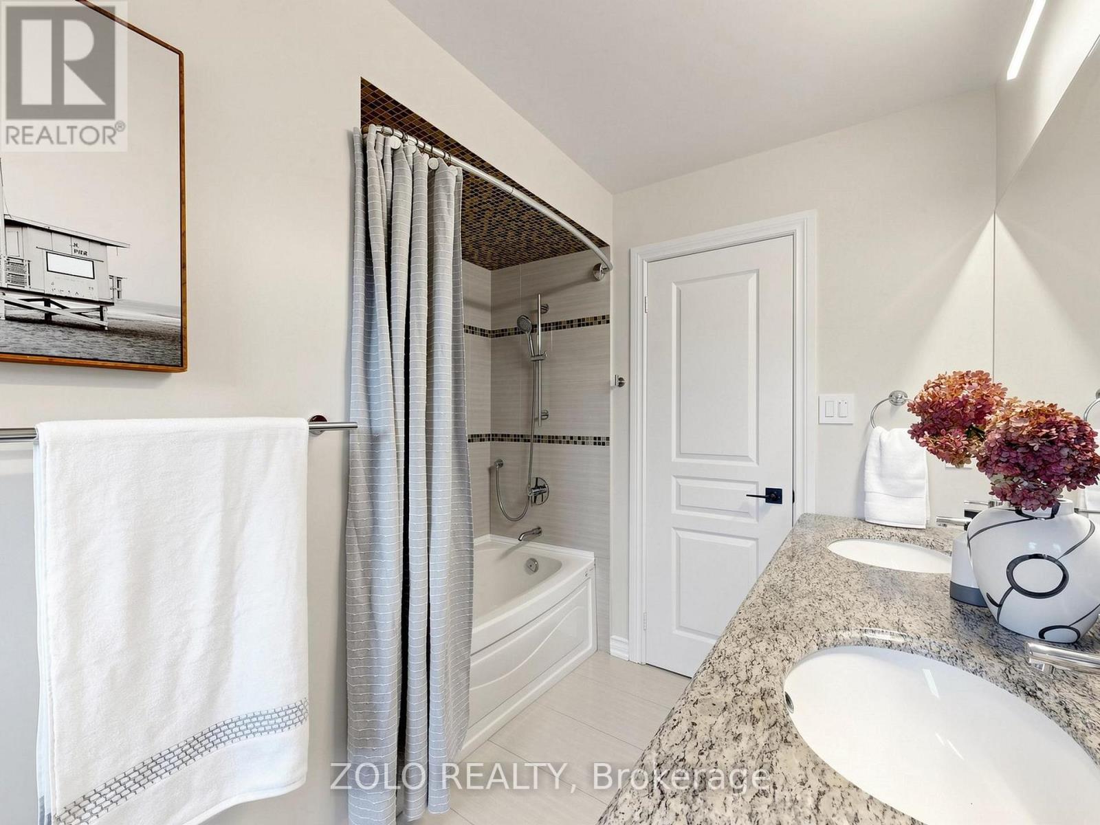 247 Summeridge Drive, Vaughan, Ontario  L4J 8R7 - Photo 30 - N13796828