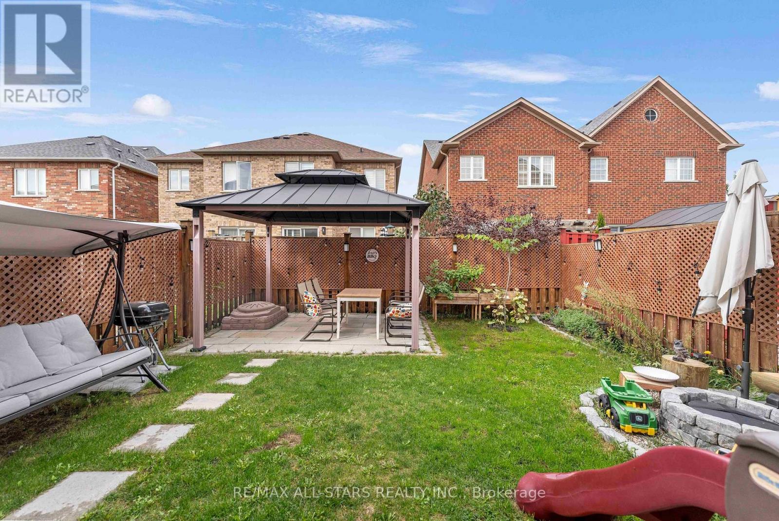 93 Arco Circle, Vaughan, Ontario  L6A 3Z6 - Photo 43 - N13797418