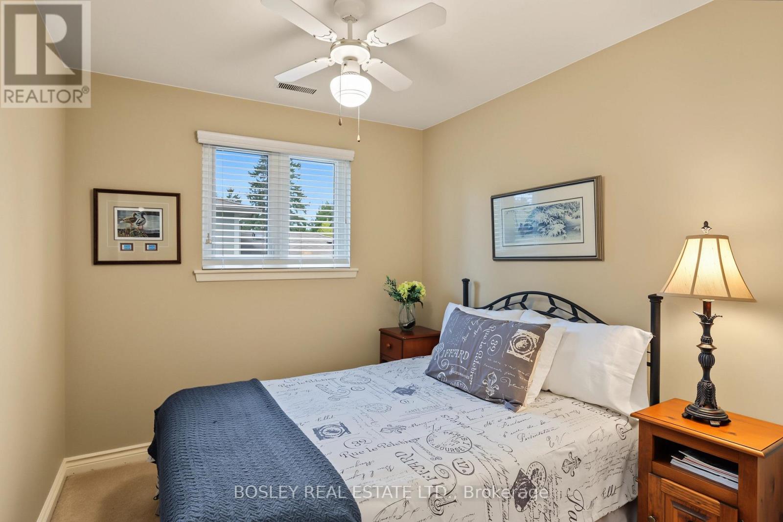 69 Fairway Drive, Aurora, Ontario  L4G 2H3 - Photo 21 - N13798432