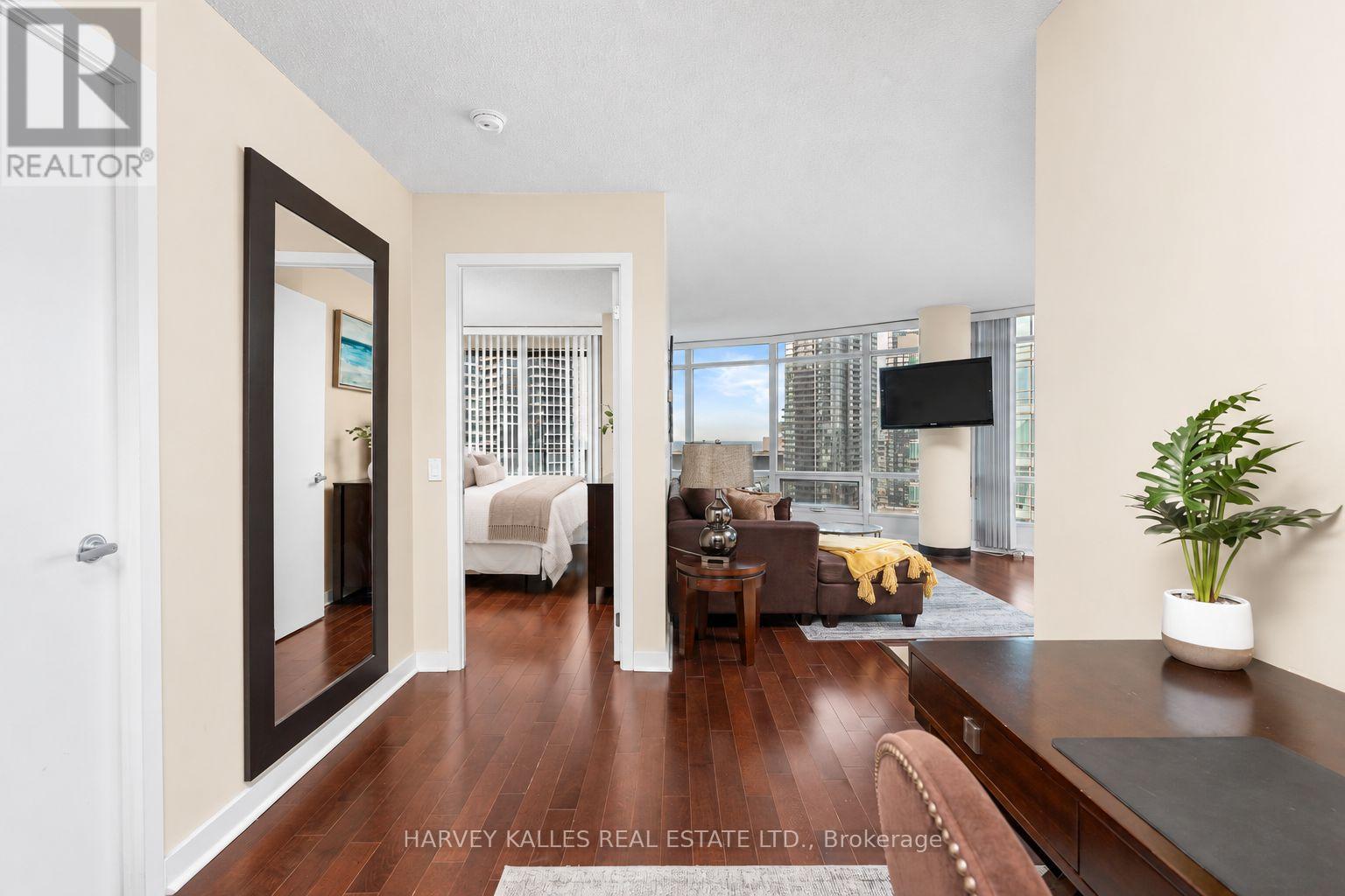 2803 - 373 Front Street W, Toronto, Ontario  M5V 3R7 - Photo 15 - C13792858