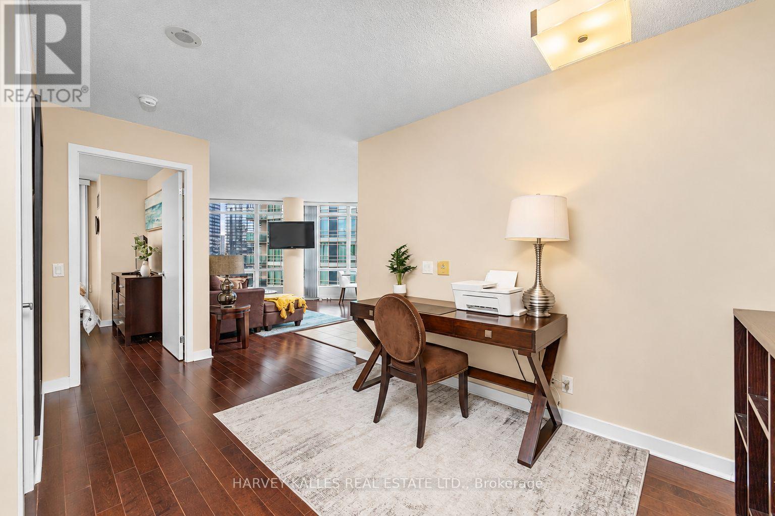 2803 - 373 Front Street W, Toronto, Ontario  M5V 3R7 - Photo 16 - C13792858