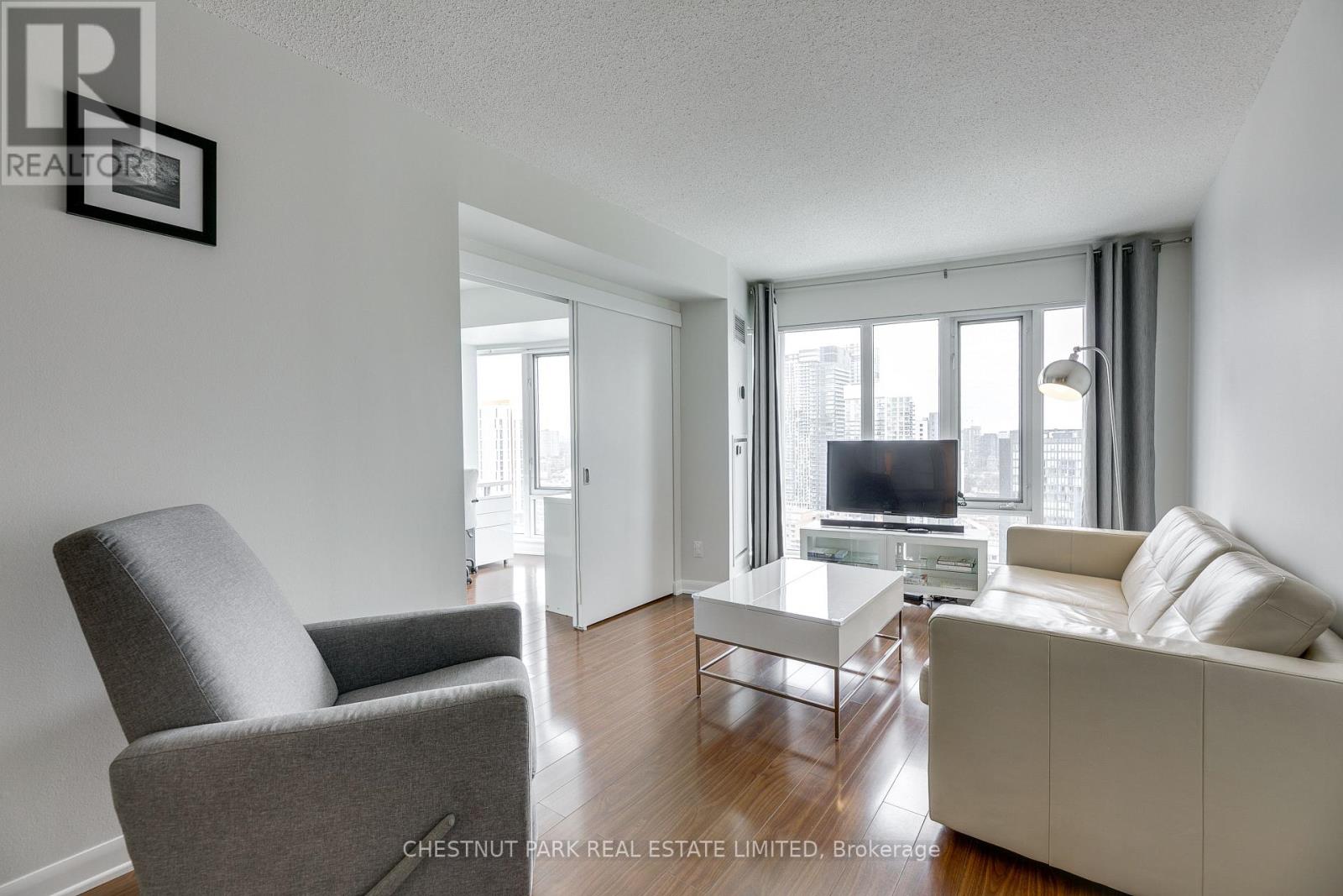 3003 - 210 Victoria Street, Toronto, Ontario  M5B 2R3 - Photo 9 - C13798394