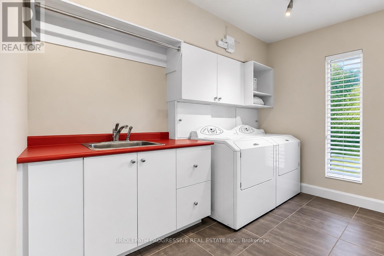 10 Beck Boulevard, Penetanguishene, Ontario  L9M 1C3 - Photo 27 - S13798634