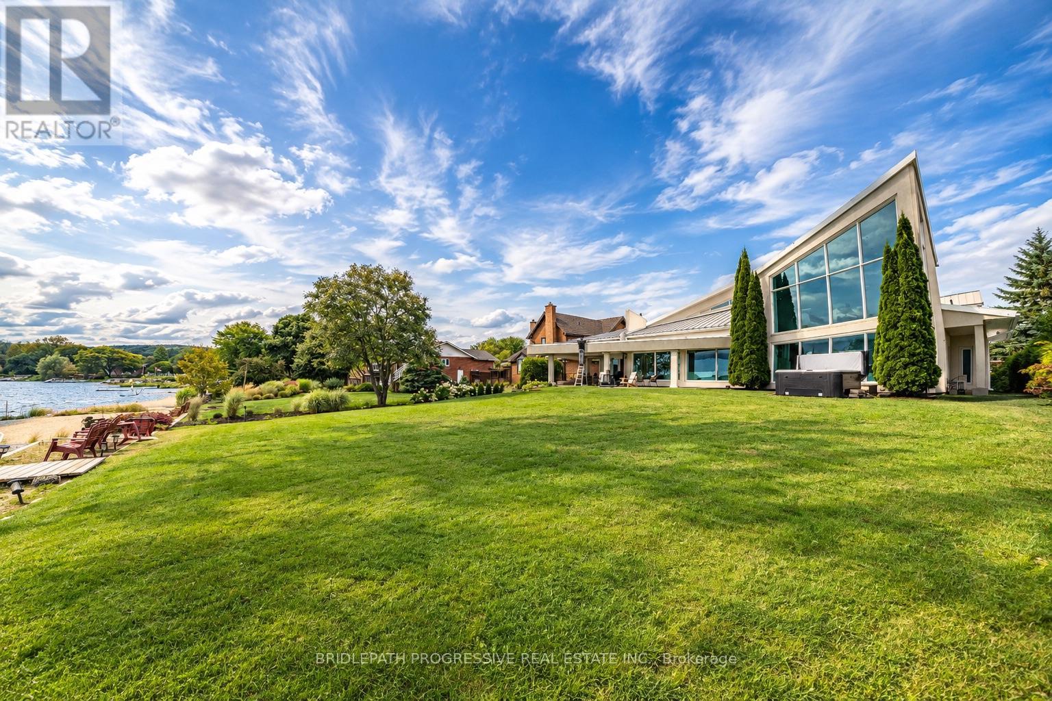 10 Beck Boulevard, Penetanguishene, Ontario  L9M 1C3 - Photo 33 - S13798634