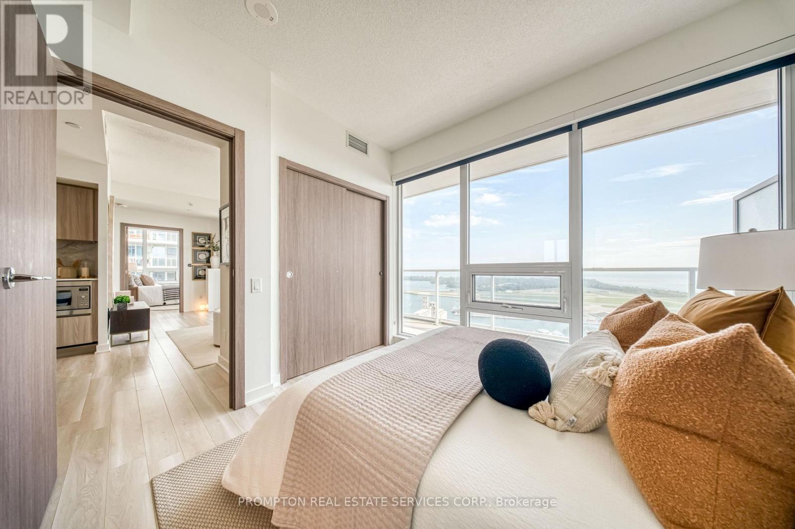4011 - 19 Bathurst Street, Toronto, Ontario  M5V 0N2 - Photo 12 - C13798520