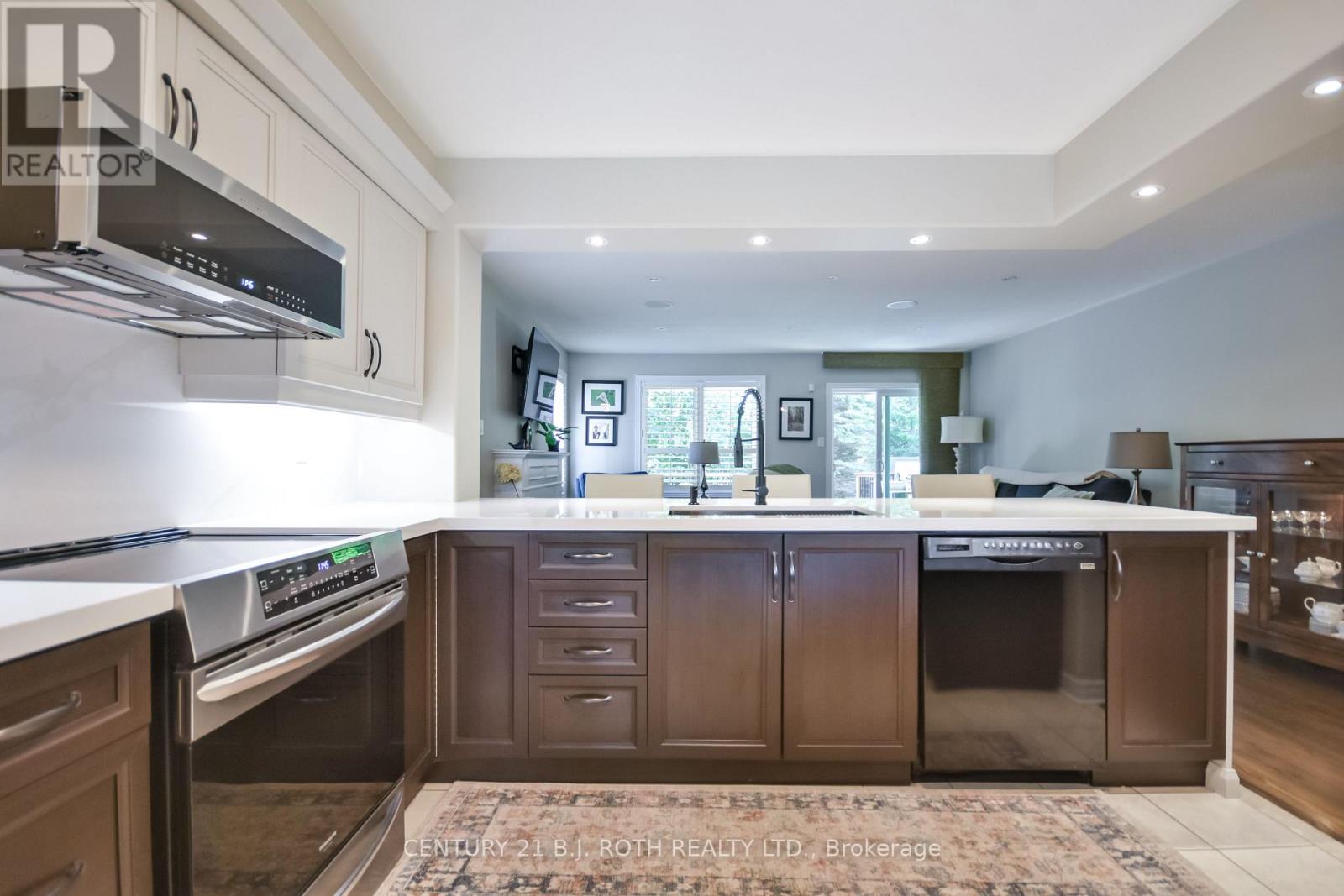 1 Silversands Crescent, Wasaga Beach, Ontario  L9Z 1P7 - Photo 13 - S13798698