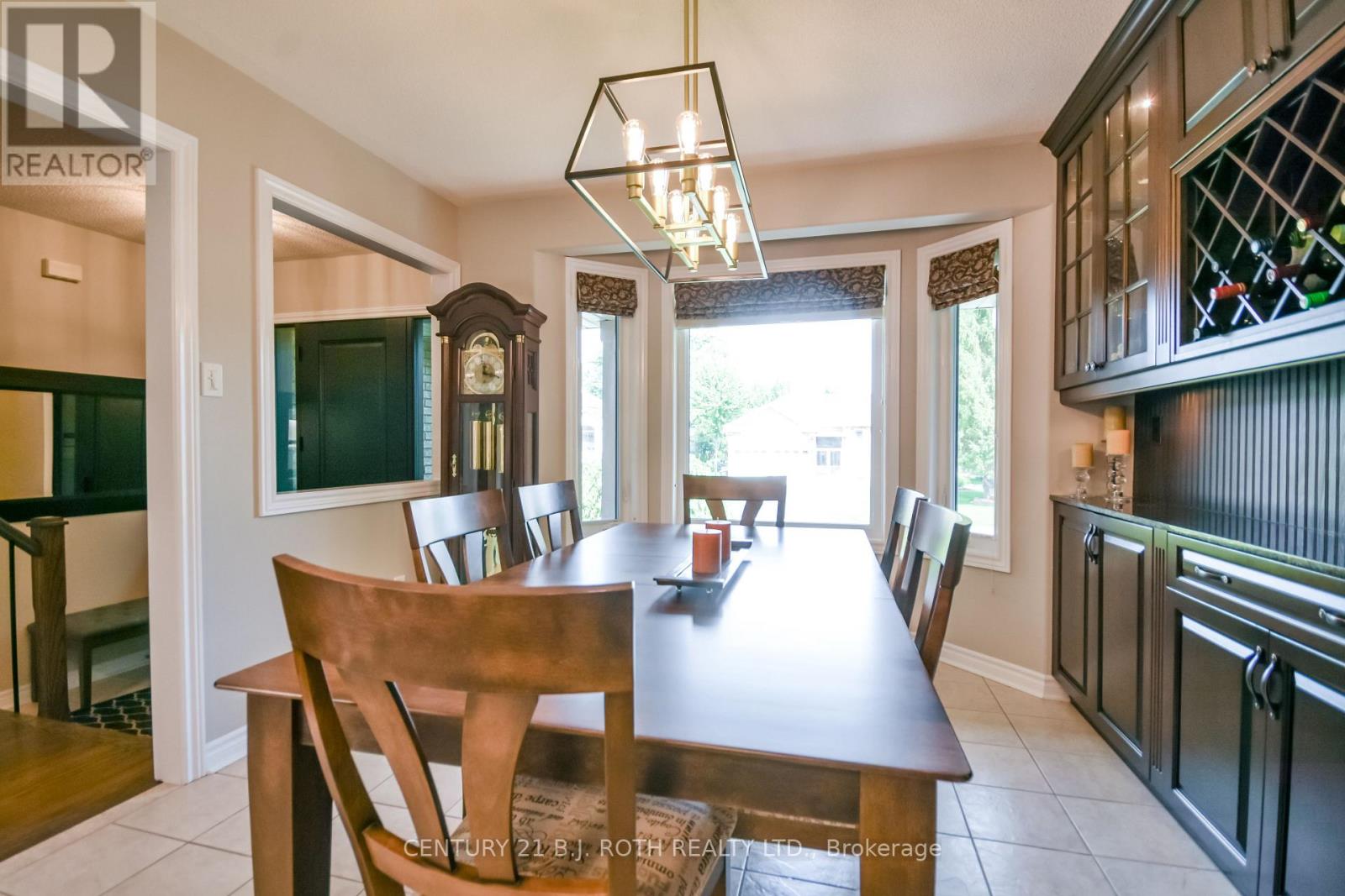 1 Silversands Crescent, Wasaga Beach, Ontario  L9Z 1P7 - Photo 10 - S13798698