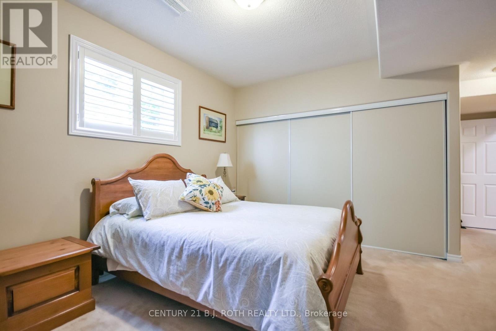1 Silversands Crescent, Wasaga Beach, Ontario  L9Z 1P7 - Photo 40 - S13798698