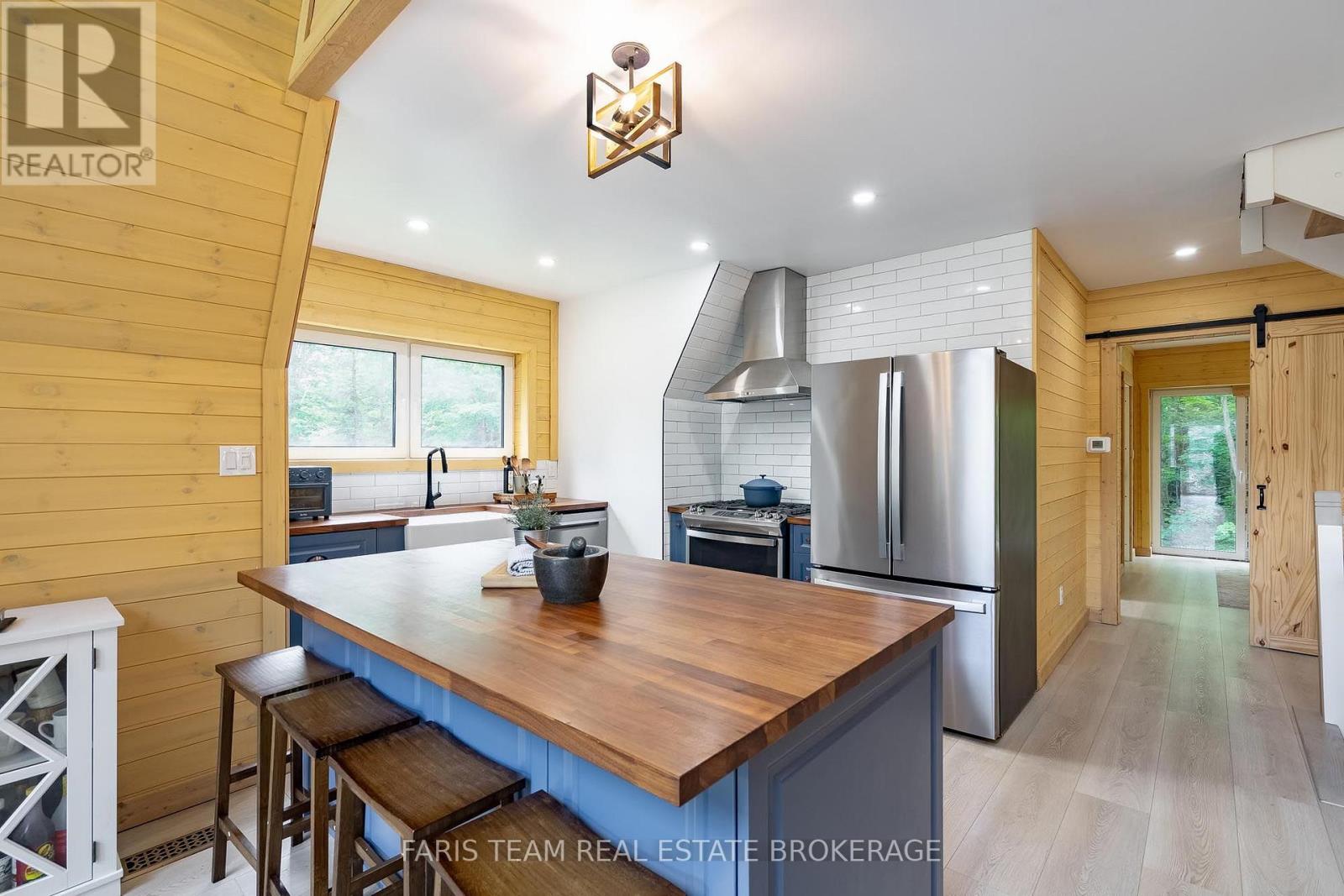 1490 Champlain Road, Tiny, Ontario  L9M 0C1 - Photo 4 - S13798730