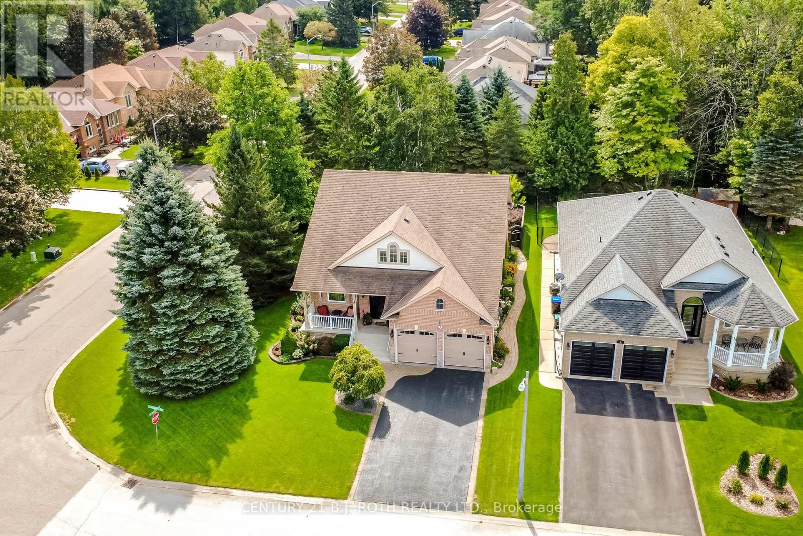 1 Silversands Crescent, Wasaga Beach, Ontario  L9Z 1P7 - Photo 2 - S13798698