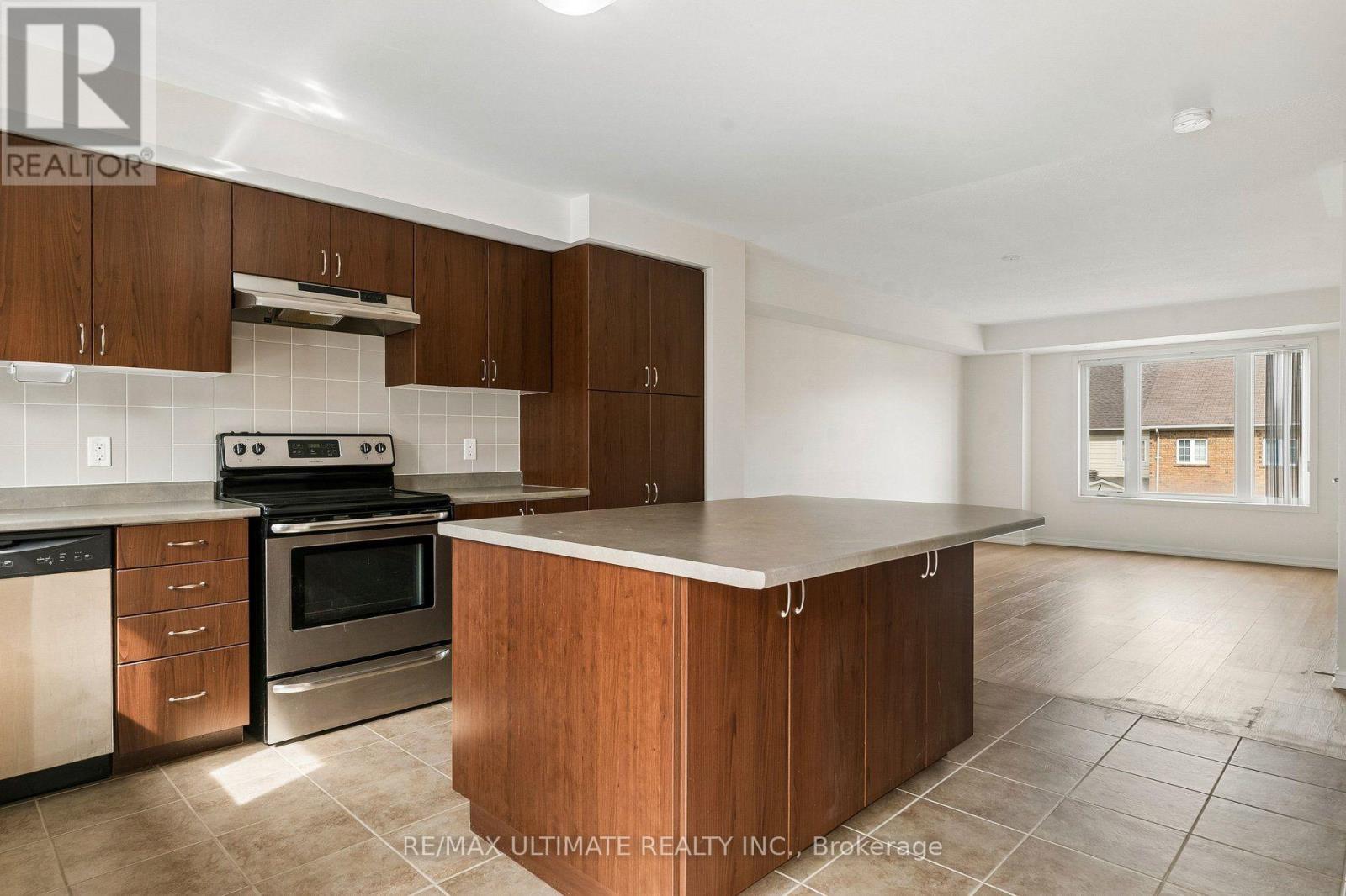 26 Walter Dove Court, Aurora, Ontario  L4G 0S8 - Photo 9 - N13798470