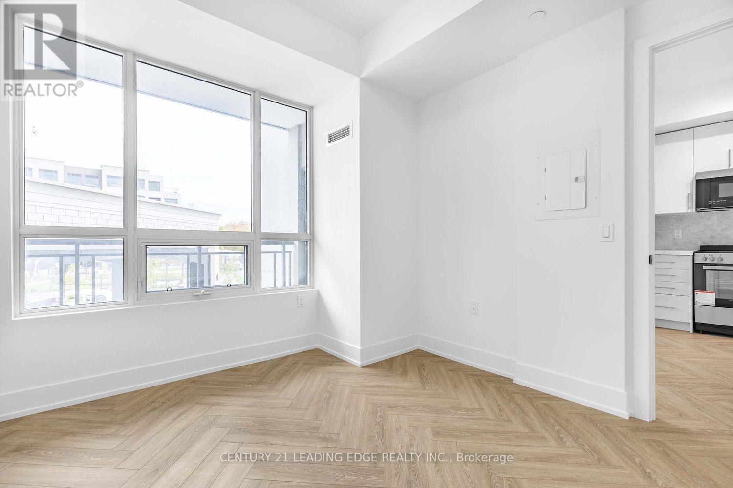 214 - 2075 King Road, King, Ontario  L7B 0R6 - Photo 12 - N13798646