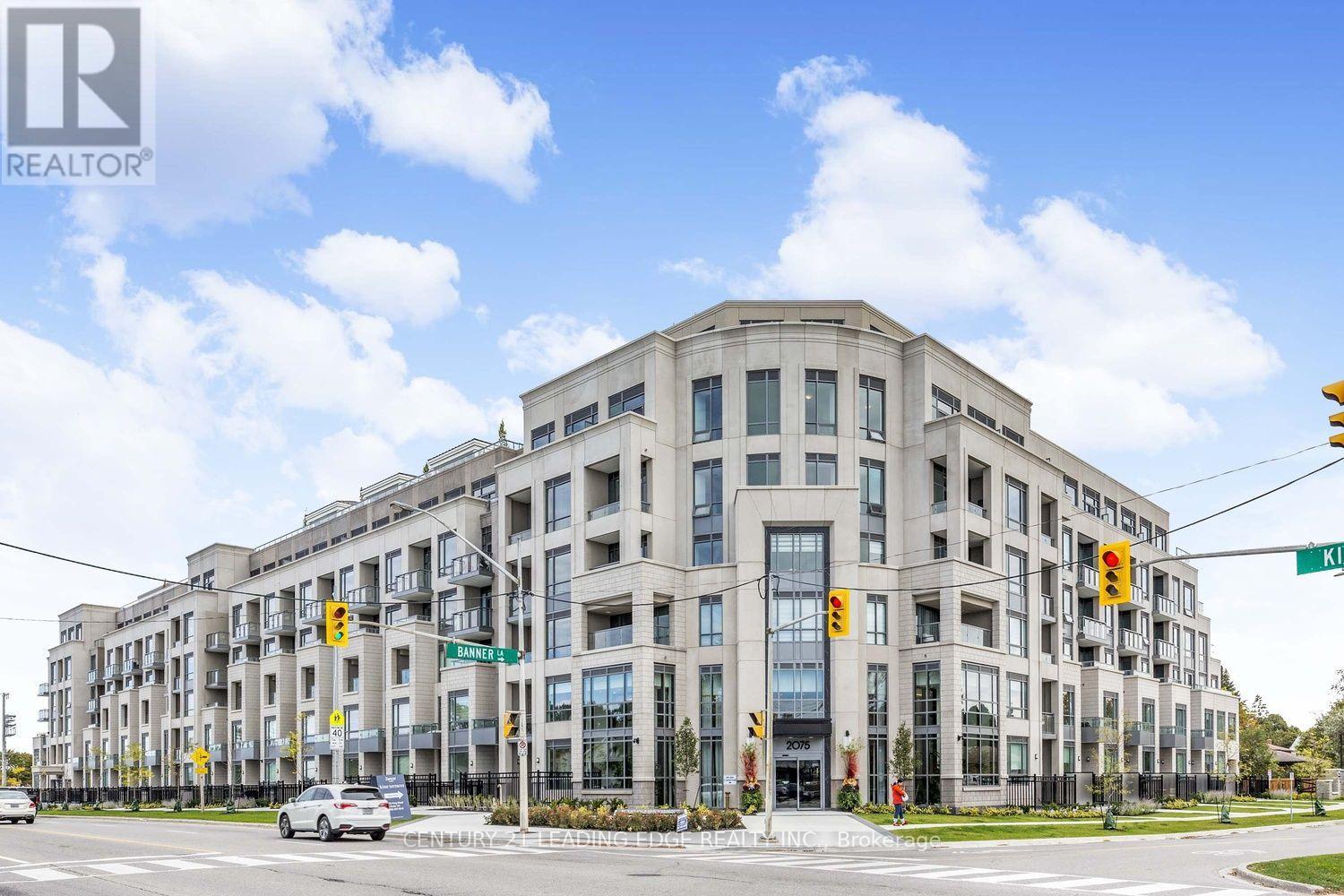 214 - 2075 KING ROAD, King, Ontario