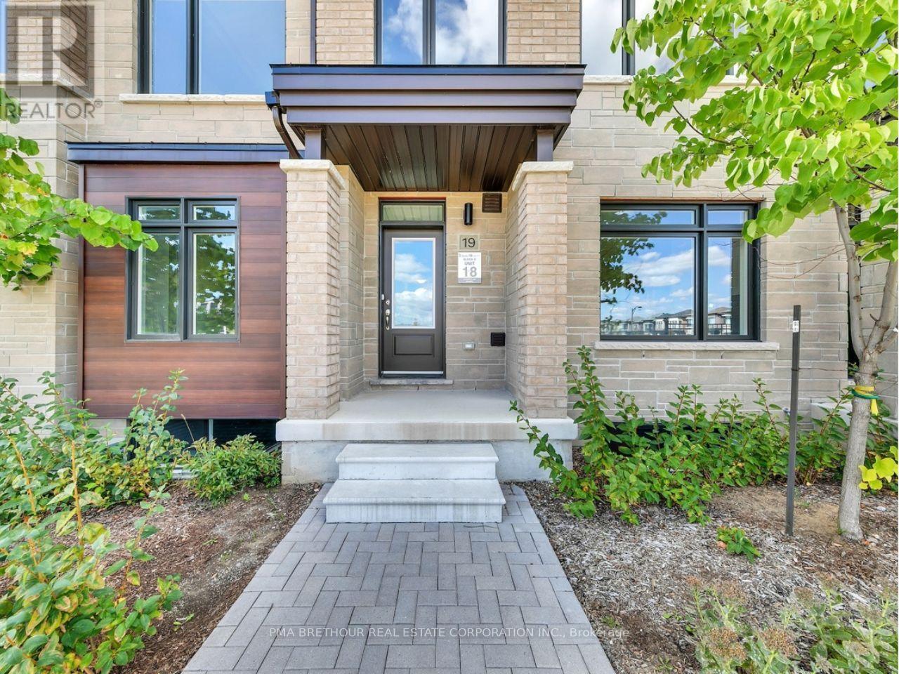 19 Lounts Lane, Markham, Ontario  L6B 1R9 - Photo 2 - N13798768