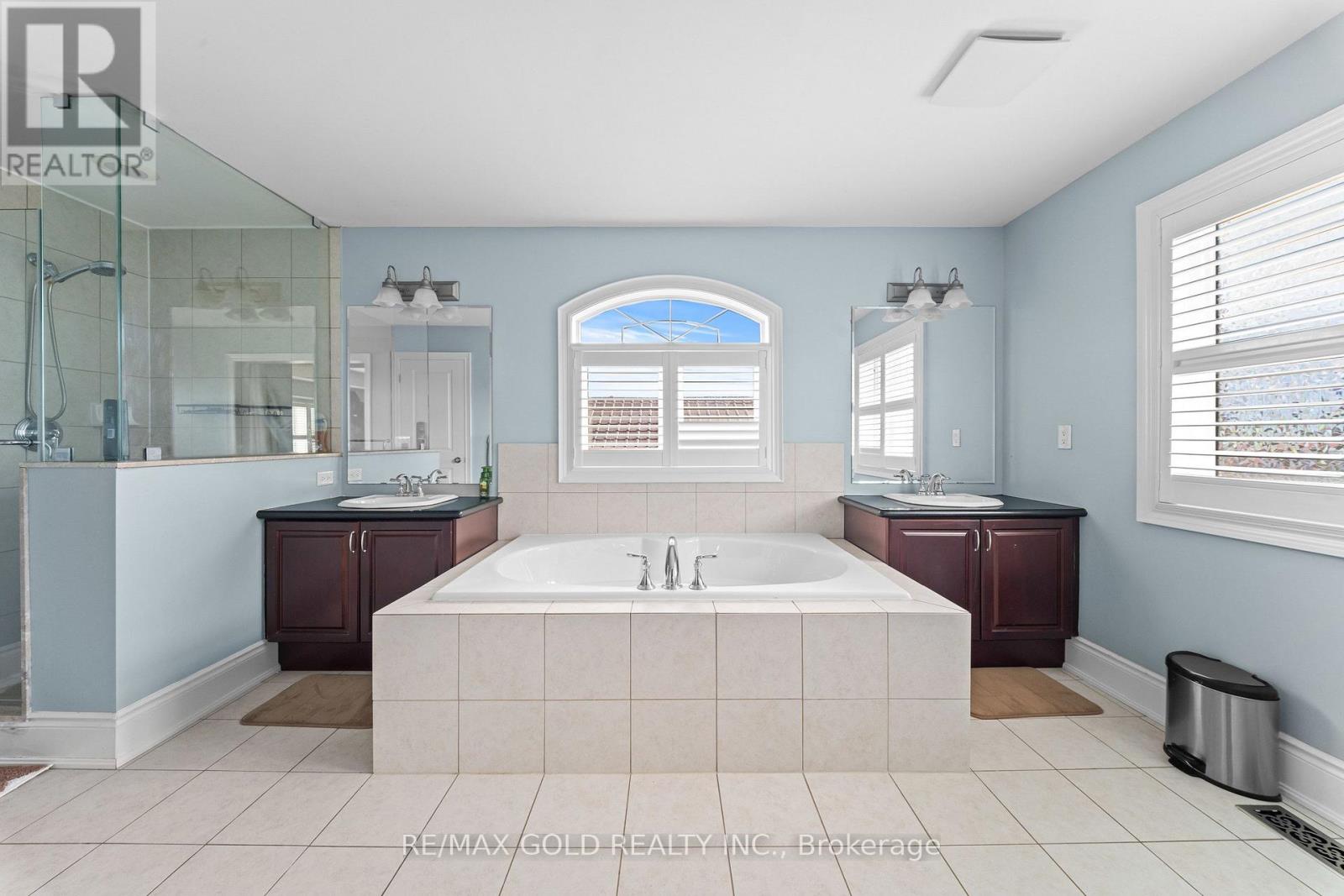 6 Pasadena Avenue, Brampton, Ontario  L6P 2W1 - Photo 18 - W13786036