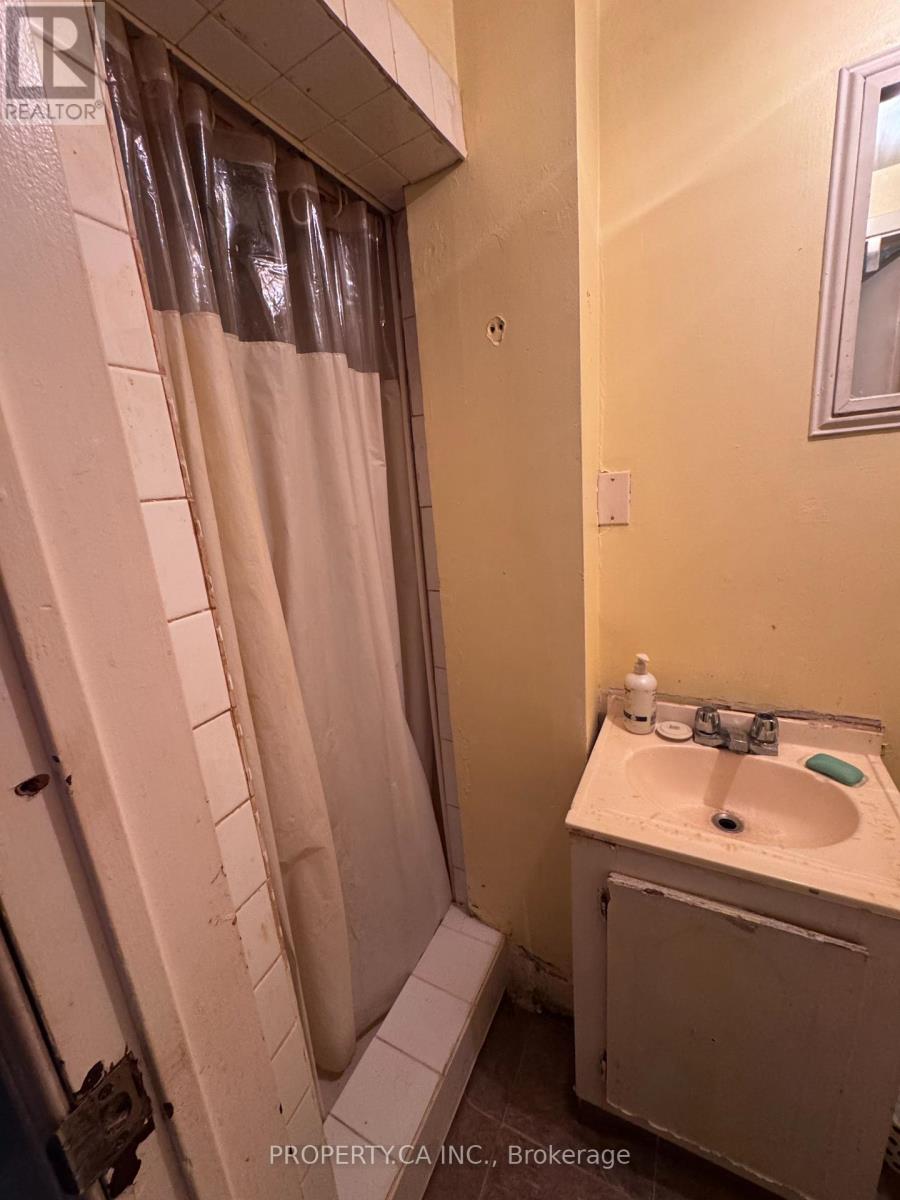 11 Nancy Mccredie Drive, Brampton, Ontario  L6X 2N4 - Photo 35 - W13785092