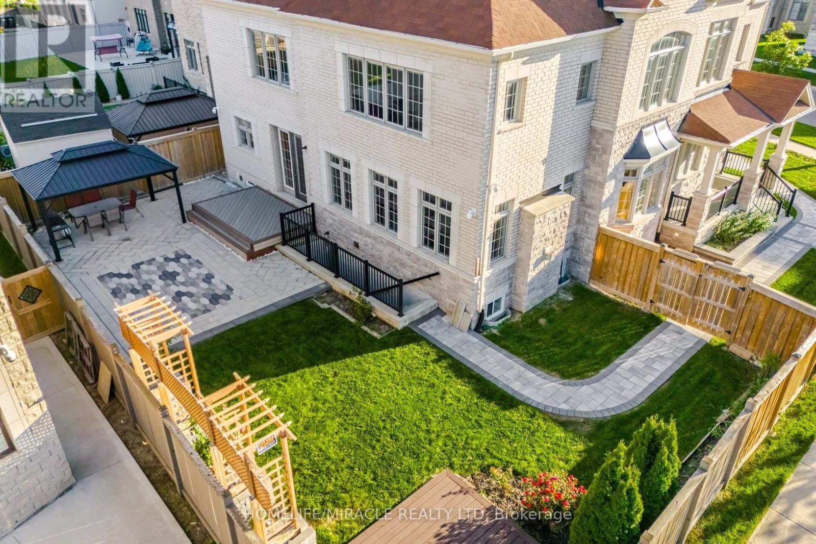 7 Anatolia Street, Brampton, Ontario  L6P 4L3 - Photo 40 - W13796104