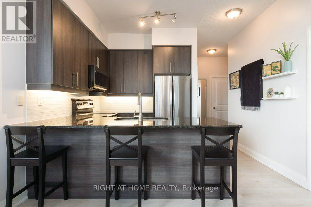 618 - 1185 The Queensway, Toronto, Ontario  M8Z 0C6 - Photo 4 - W13794294