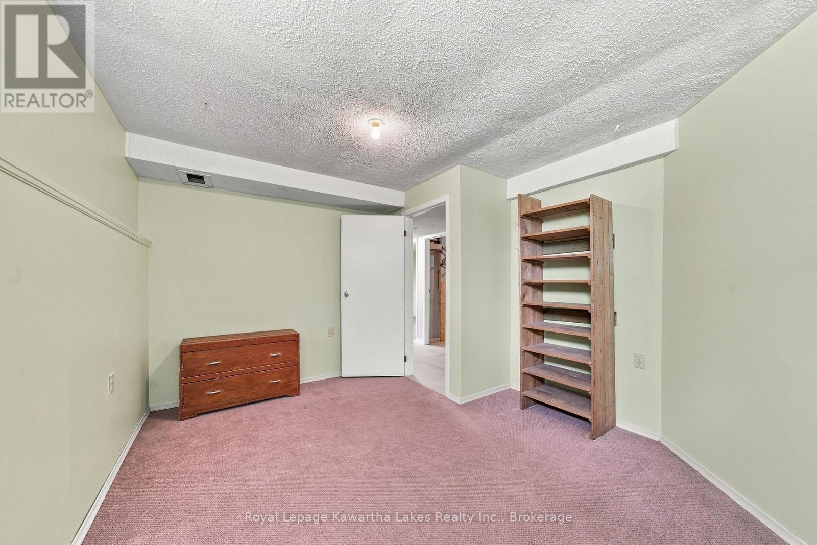 9 RICHMOND STREET W photo 28