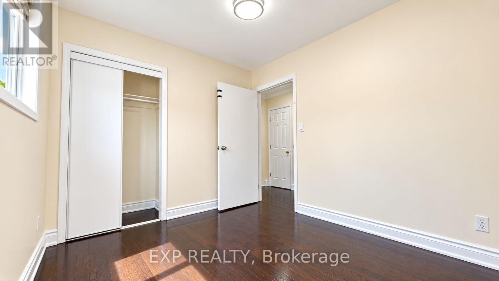 3425 Laddie Crescent, Mississauga, Ontario  L4T 1N2 - Photo 16 - W13798338