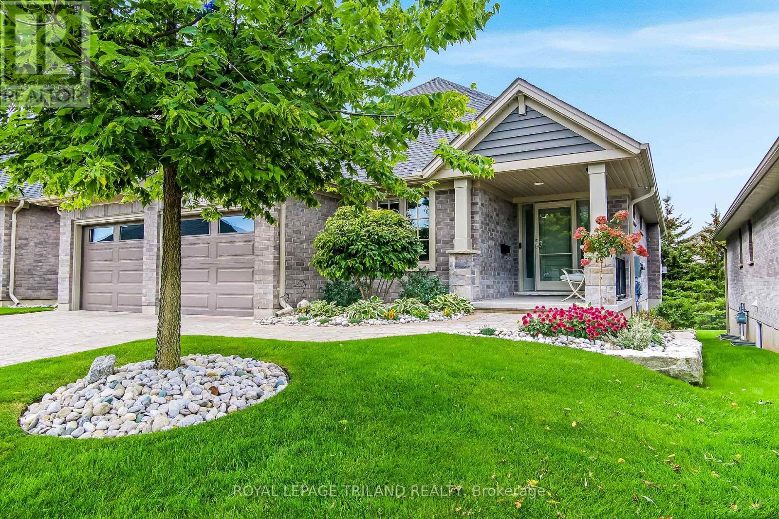 39 - 234 PEACH TREE BOULEVARD photo 2
