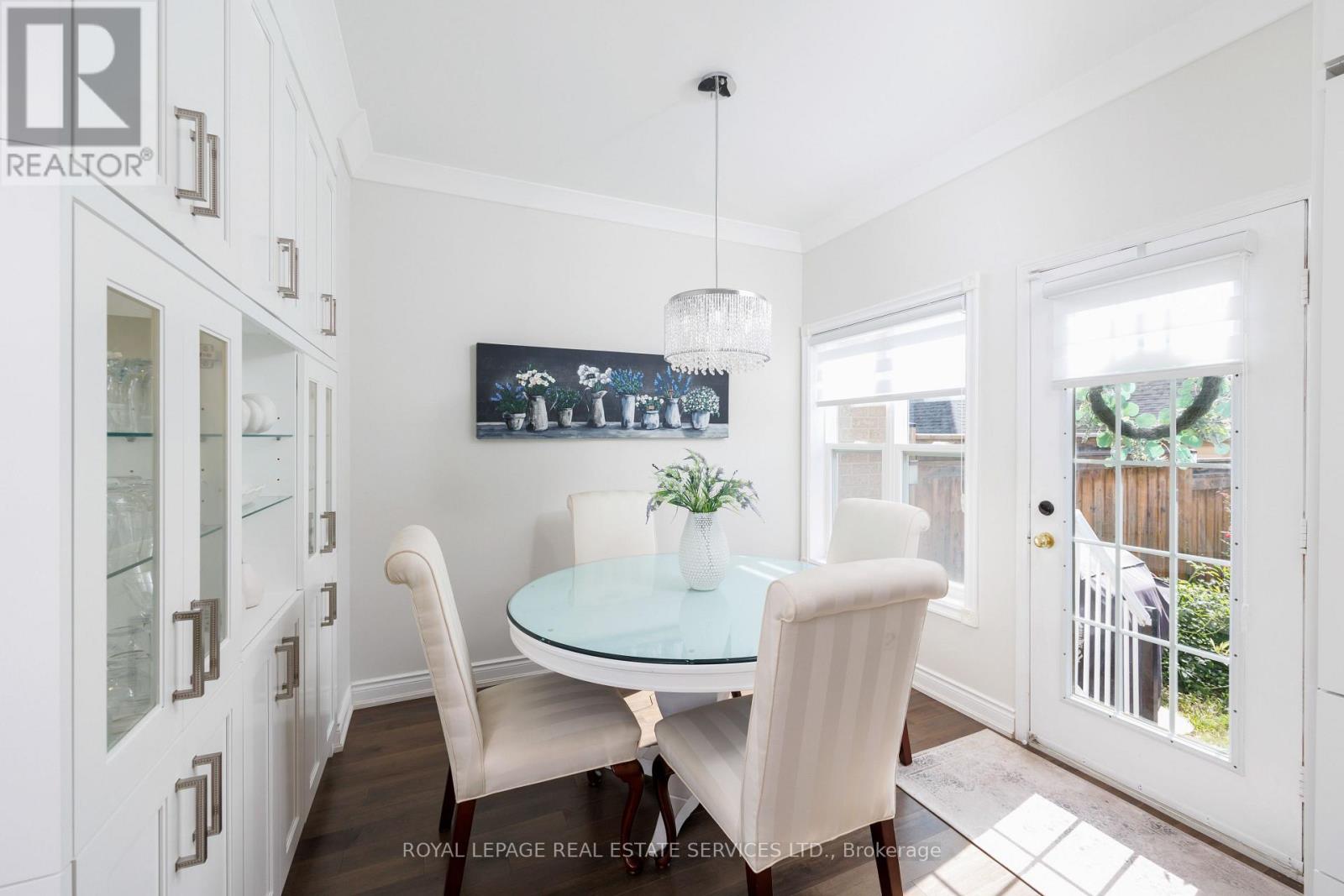 184 Gatwick Drive, Oakville, Ontario  L6H 6N1 - Photo 12 - W13768354