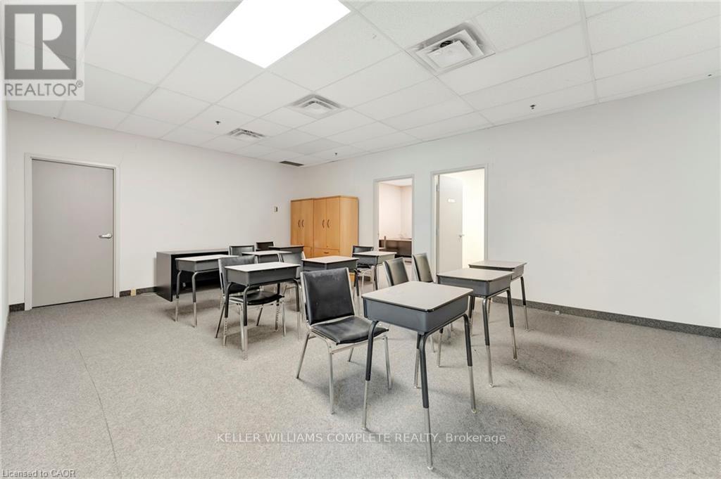 2189 Speers Road, Oakville, Ontario  L6L 2X9 - Photo 9 - W13798348
