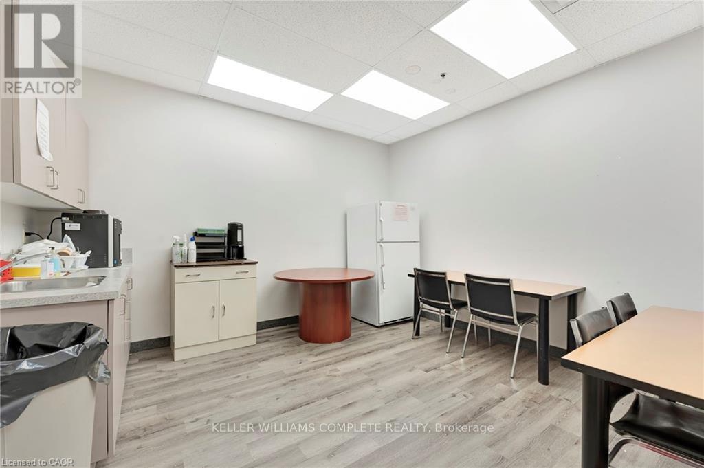 2189 Speers Road, Oakville, Ontario  L6L 2X9 - Photo 11 - W13798348
