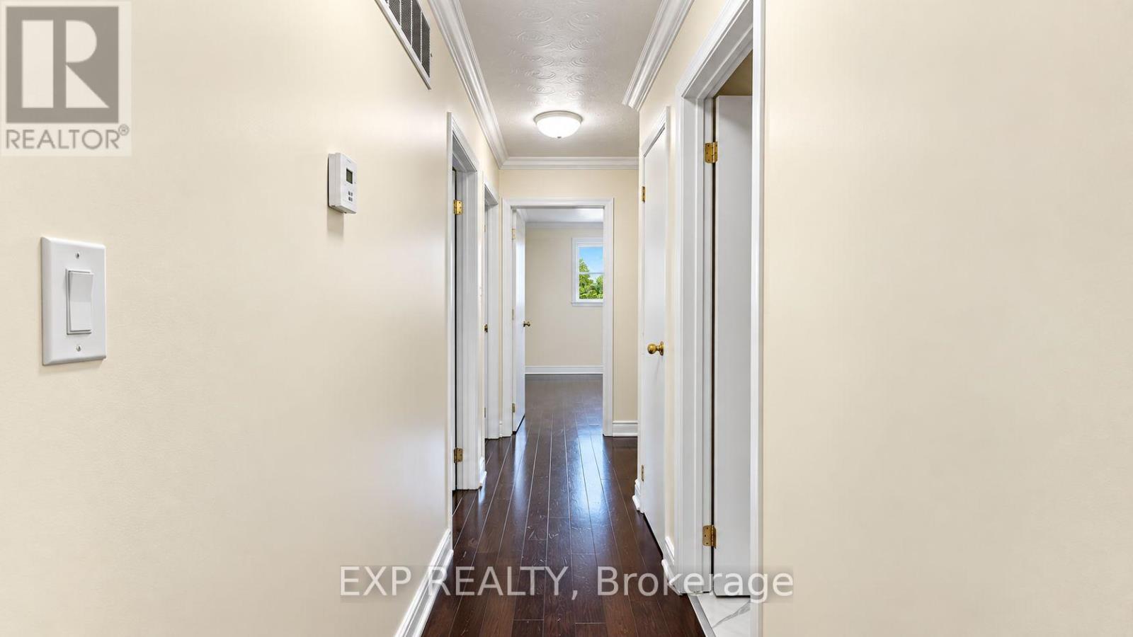 3425 Laddie Crescent, Mississauga, Ontario  L4T 1N2 - Photo 12 - W13798338