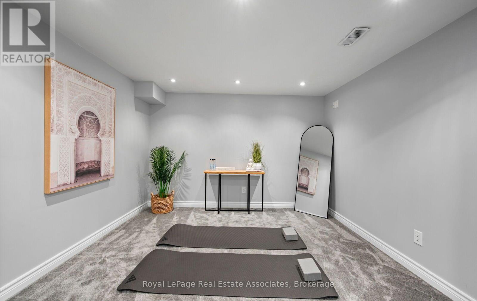 17 Nelles Street, Halton Hills, Ontario  L7J 2Y7 - Photo 42 - W13797958