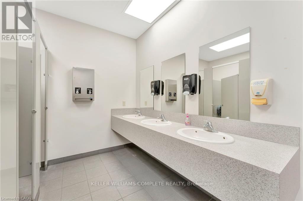 2189 Speers Road, Oakville, Ontario  L6L 2X9 - Photo 15 - W13798348