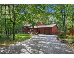 254 LAKEWOOD ROAD, Tay Valley, Ontario