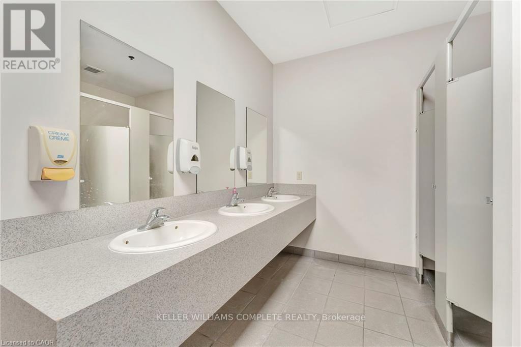 2189 Speers Road, Oakville, Ontario  L6L 2X9 - Photo 16 - W13798348