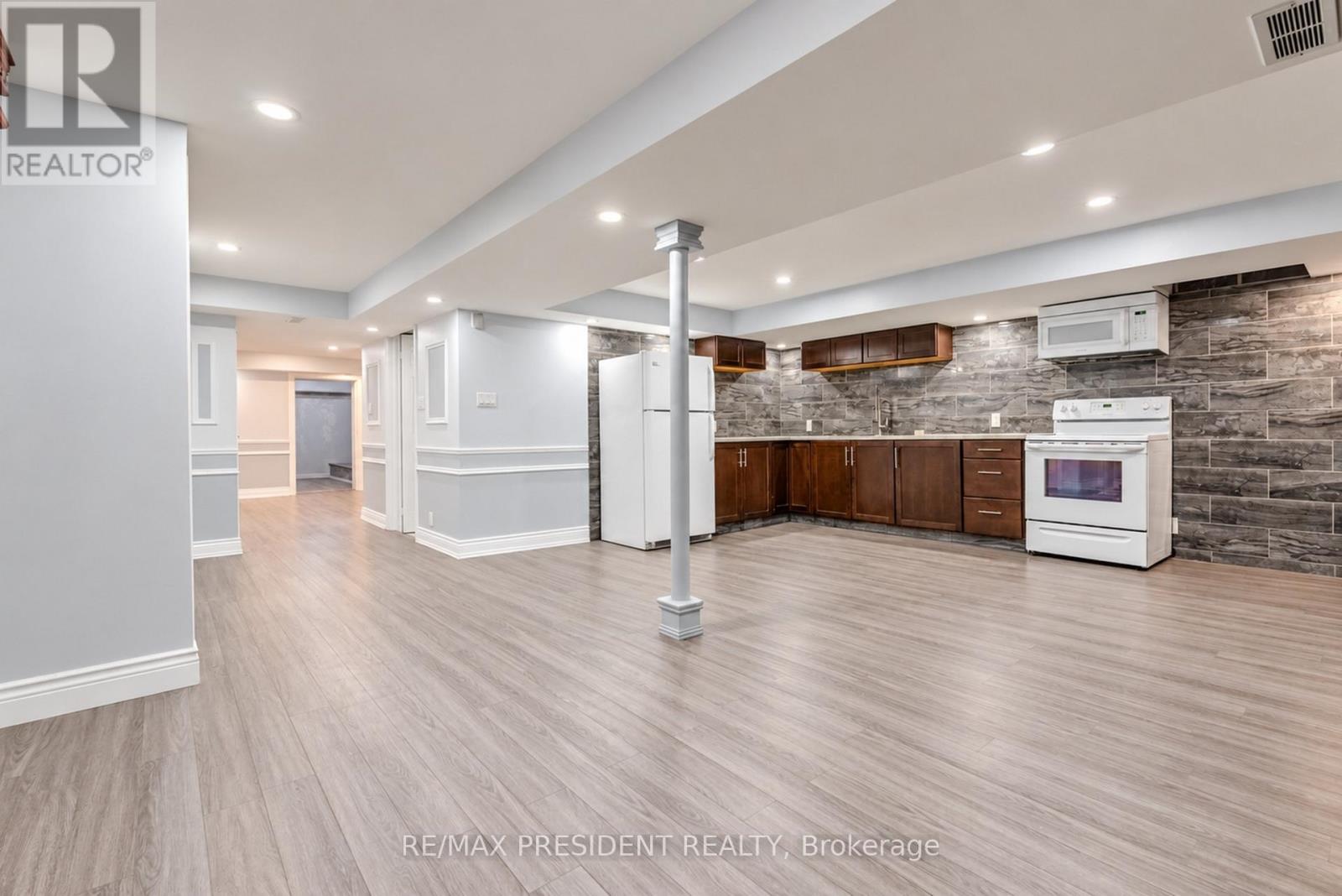 9 Aster Court, Brampton, Ontario  L6V 3P1 - Photo 39 - W13798354