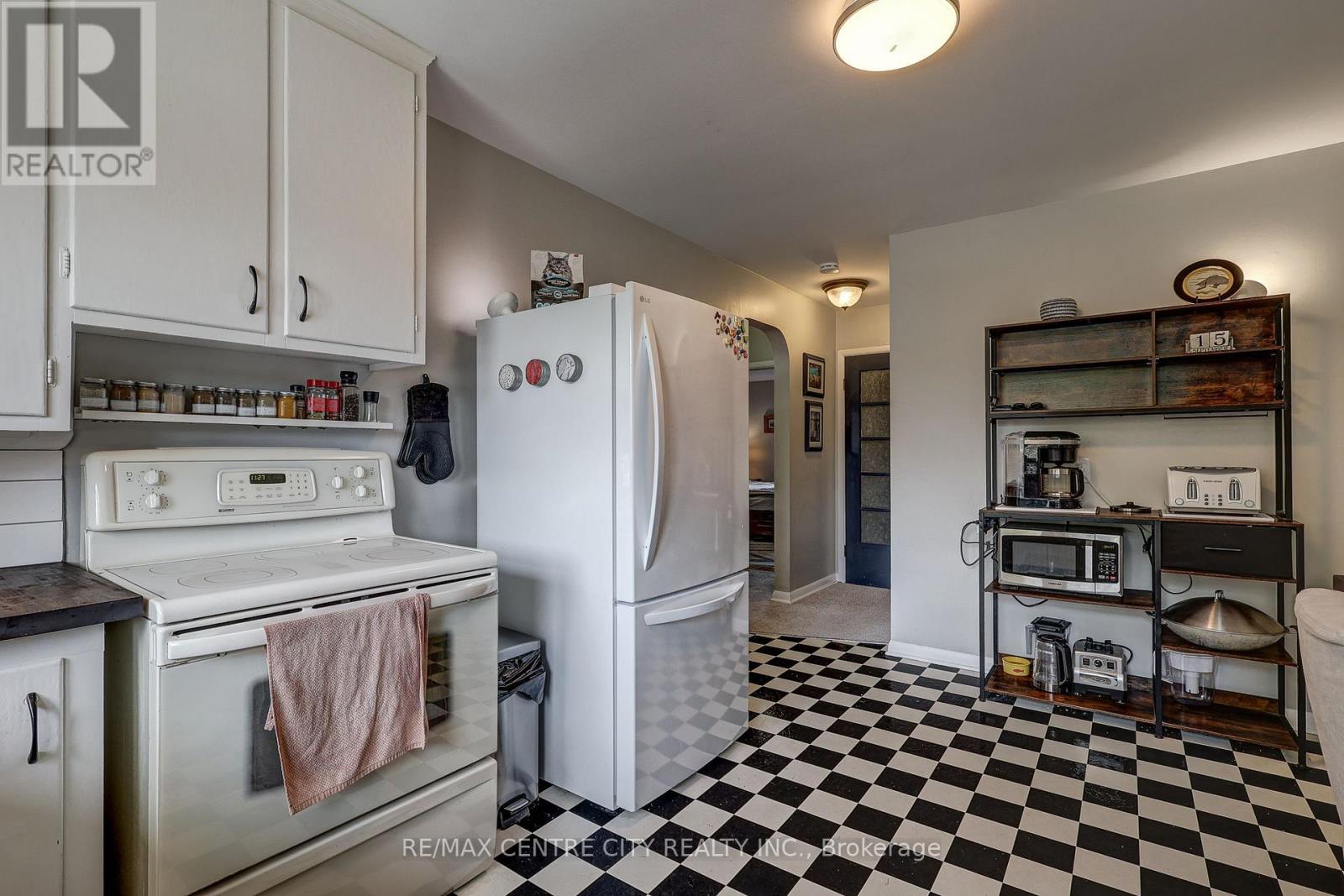 587 Lambton Street, London East, Ontario N5Y 4G1 - Photo 30 - X13798490