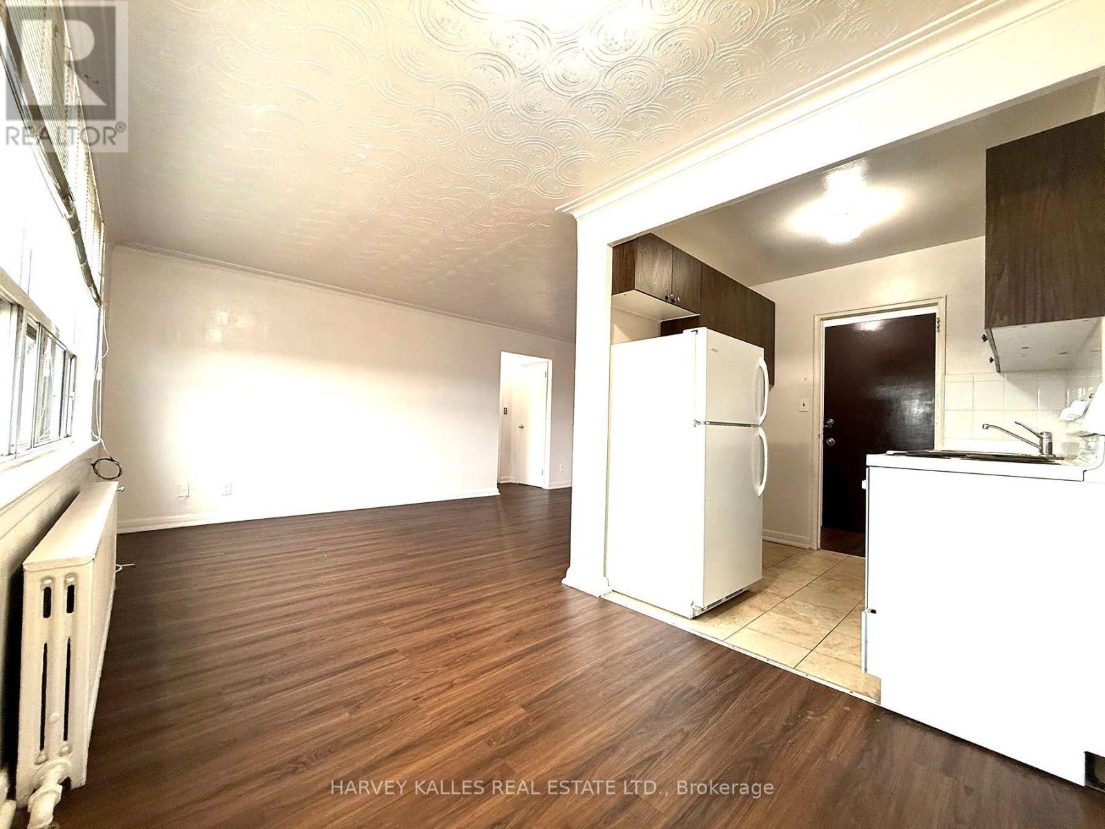 402 - 1490 Eglinton Avenue W, Toronto, Ontario  M6E 2G5 - Photo 4 - W13798440