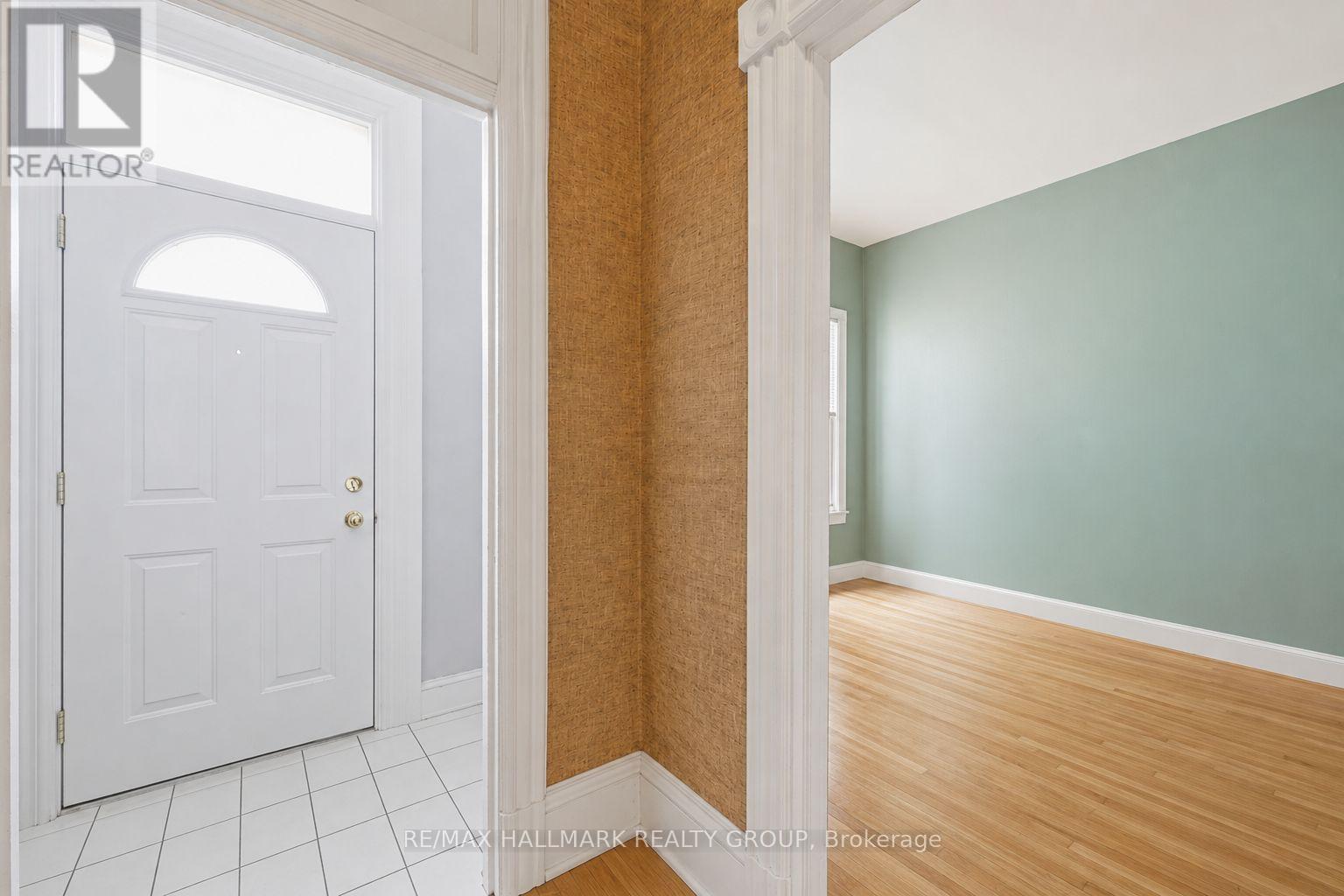 451 & 453 - 453 Catherine Street N, Ottawa, Ontario  K1R 5T7 - Photo 12 - X13530468