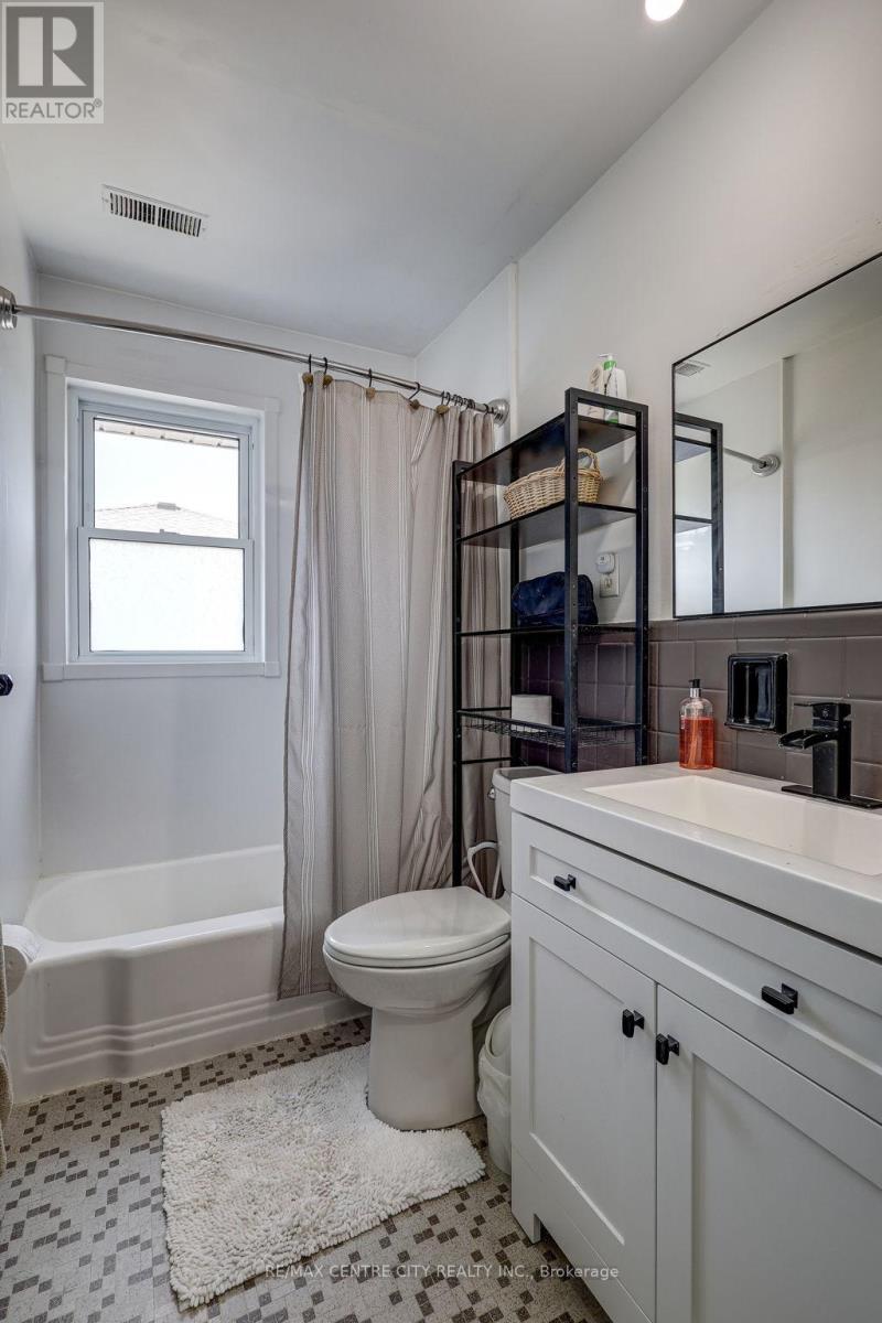 587 Lambton Street, London East, Ontario N5Y 4G1 - Photo 40 - X13798490