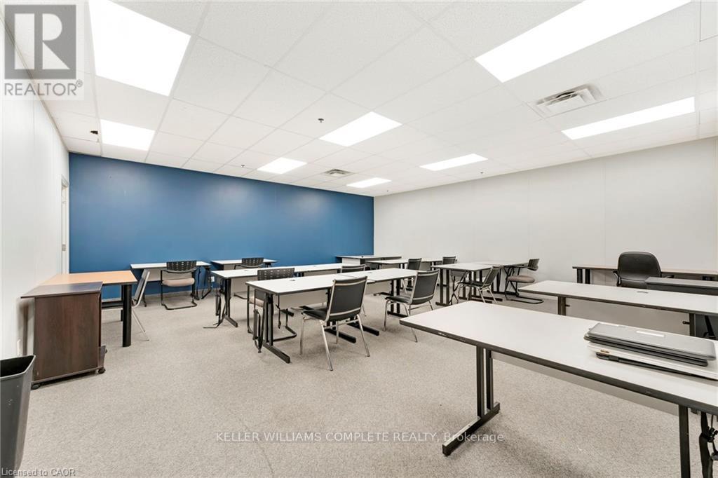 2189 Speers Road, Oakville, Ontario  L6L 2X9 - Photo 6 - W13798348