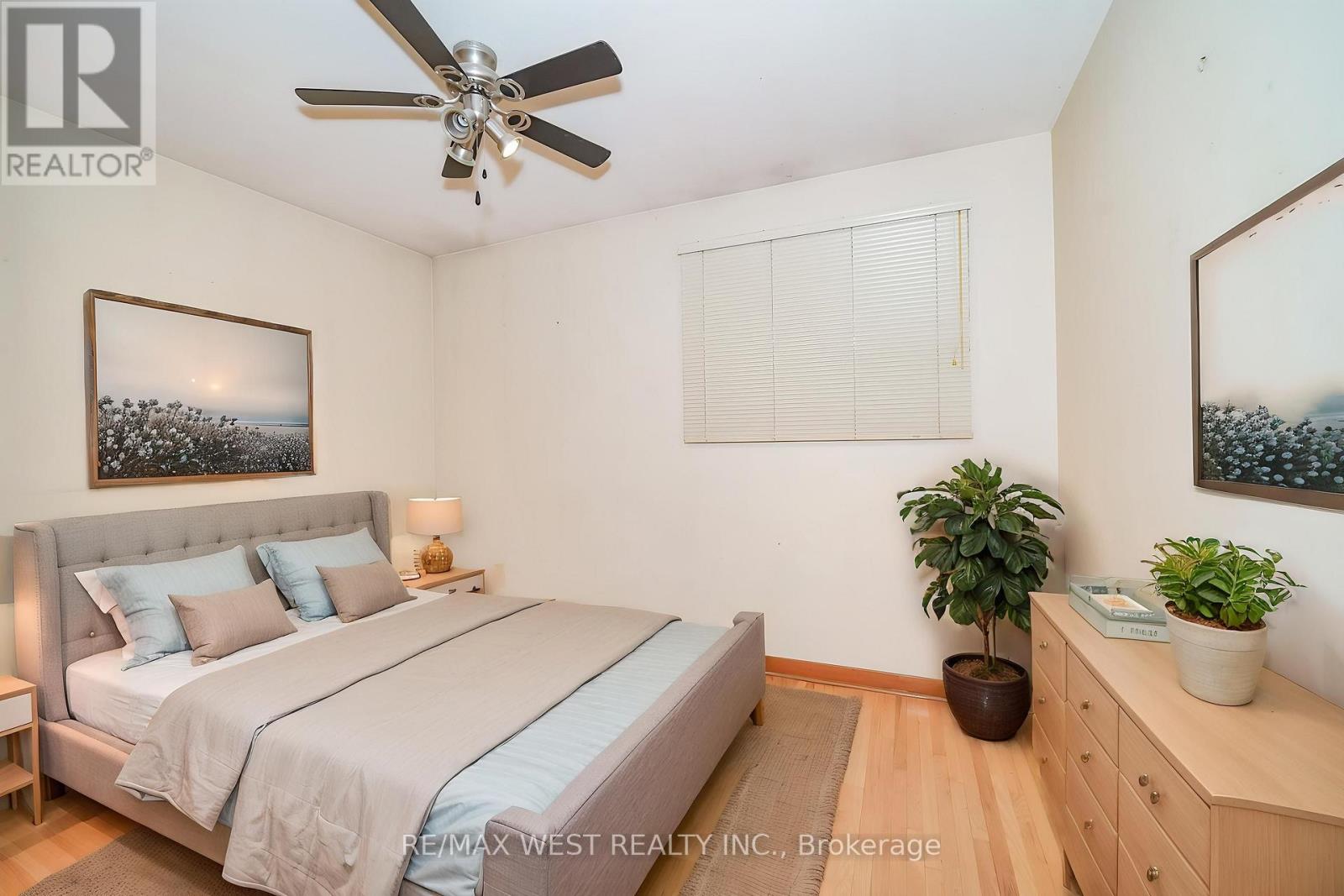16 Opal Court, Toronto, Ontario  M9V 3N3 - Photo 7 - W13798468