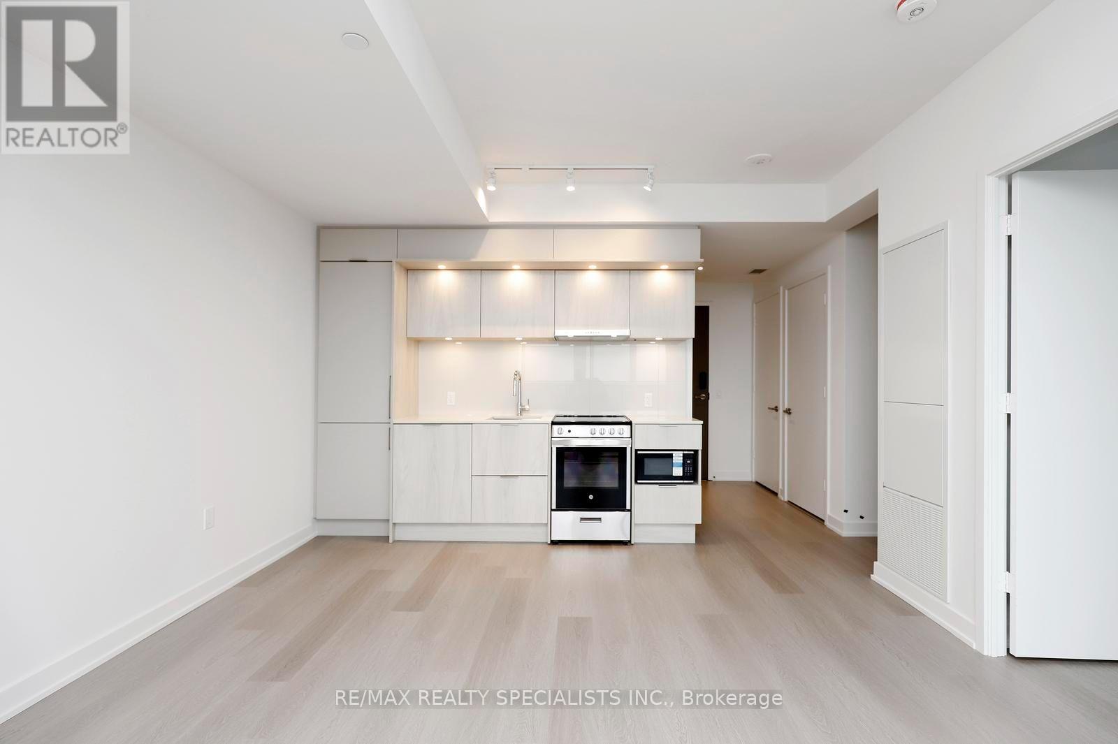 3804 - 448 Burnhamthorpe Road W, Mississauga, Ontario  L5B 0R4 - Photo 14 - W13798482