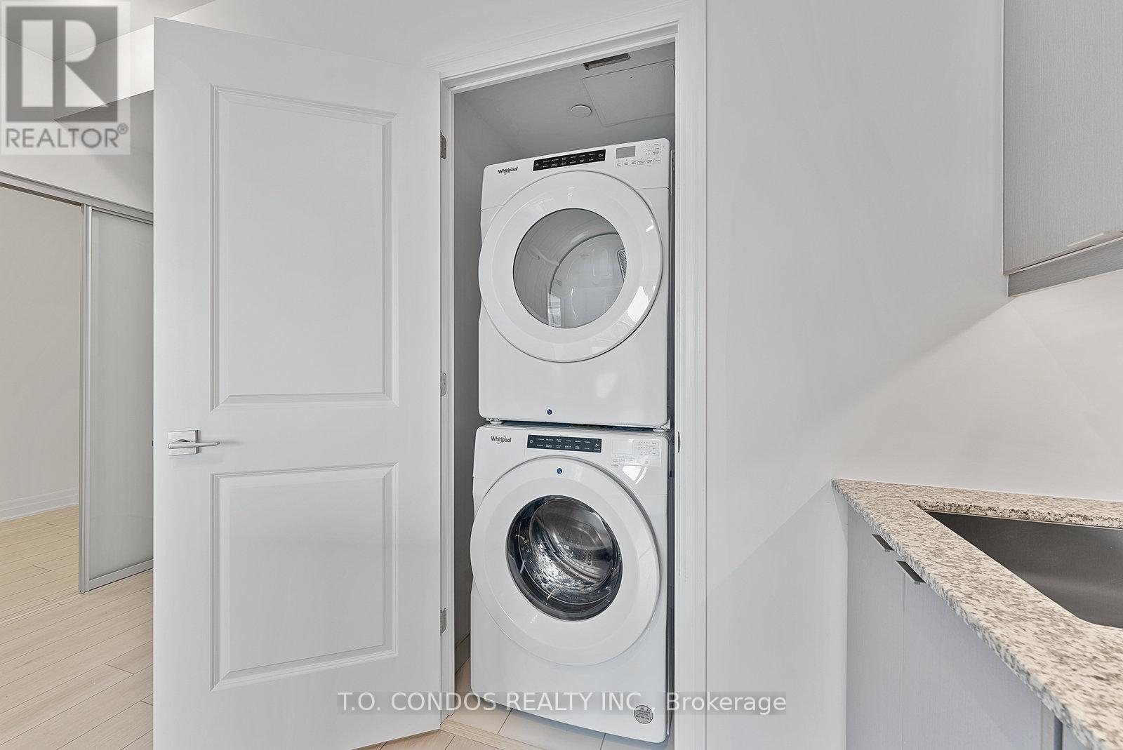 505 - 30 Elm Drive W, Mississauga, Ontario  L5B 1L9 - Photo 25 - W13798496