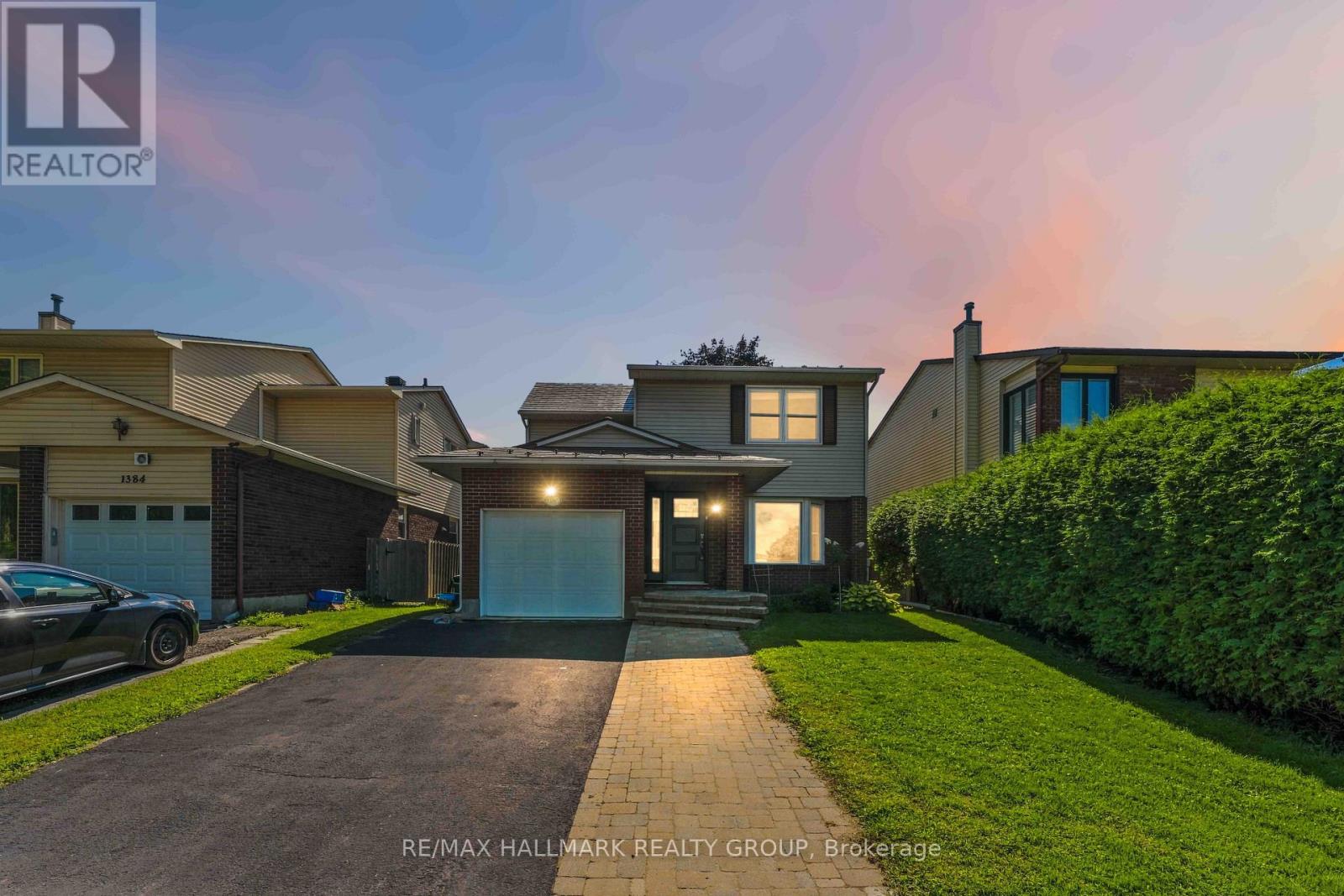 1380 PEBBLE ROAD, Ottawa, Ontario