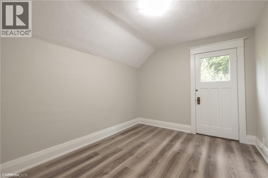 175 Regina Street N, Waterloo, Ontario  N2J 3B4 - Photo 15 - 40859687