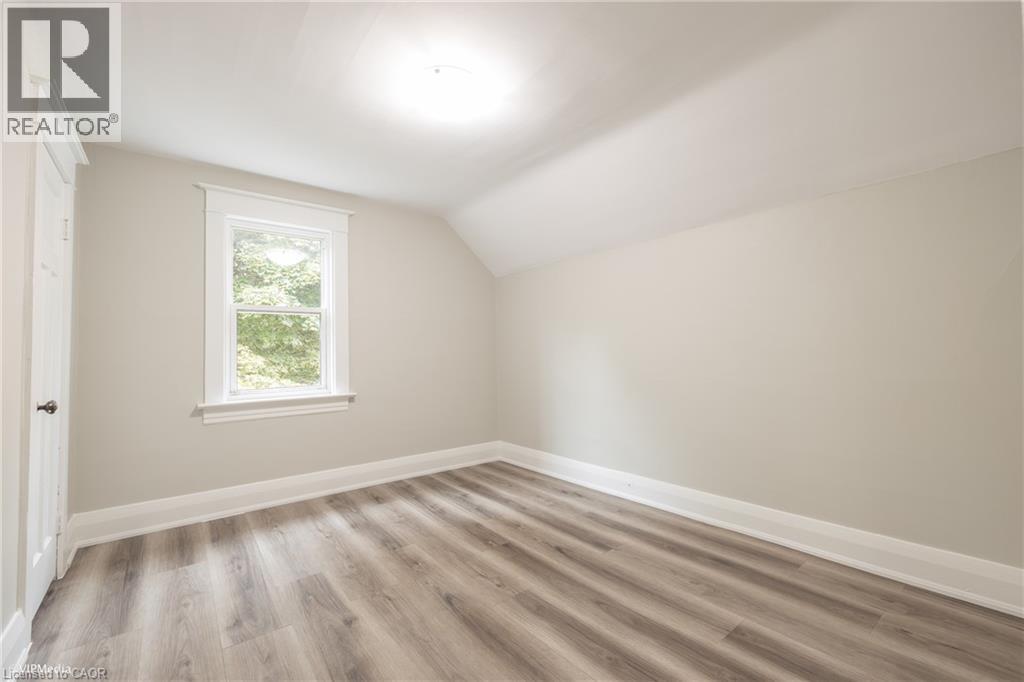 175 Regina Street N, Waterloo, Ontario  N2J 3B4 - Photo 18 - 40859687