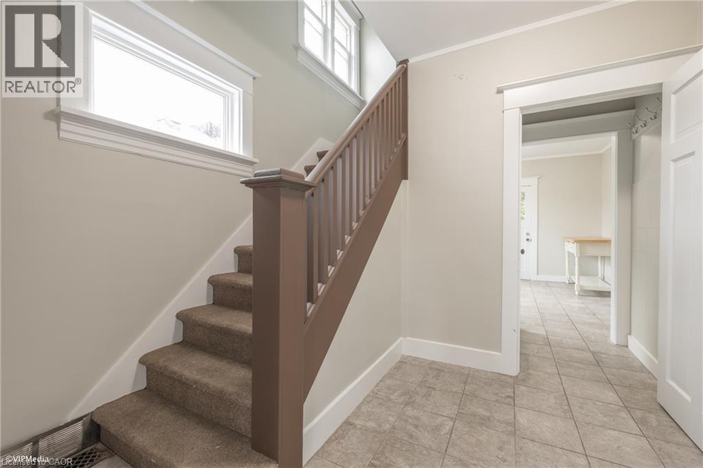 175 Regina Street N, Waterloo, Ontario  N2J 3B4 - Photo 9 - 40859687